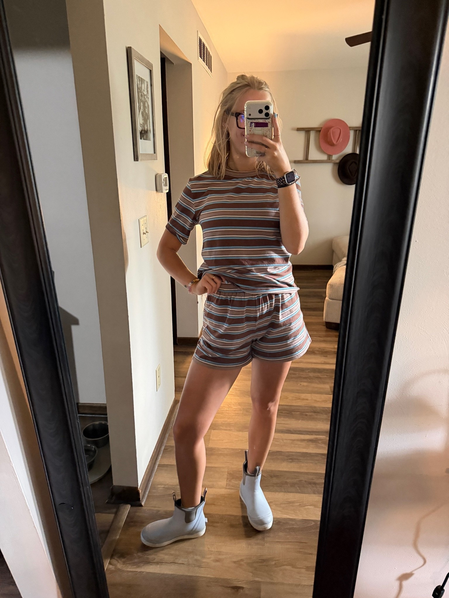 Today’s rainy OOTD — 05.17.26 ☔️🌦️

i’ve been LIVING in this Amazon striped set lately!! it’s SO GOOD 😌

size medium for me
8.5 in light blue rain boots from Amazon
large in Old Navy denim shirt (sized up two sizes for oversized look)

this set is so comfy & can be wore separately of together as the set of course 🙌🏼

Amazon finds, Amazon fashion, Amazon deals, Amazon two piece sets, trending sets, striped sets, spring outfits, summer outfits, comfy outfits, brown and blue, hot deals, Old Navy finds, Old Navy denim, denim tops, oversized denim tops, trending denim

#LTKootd #LTKSeasonal #LTKSaleAlert