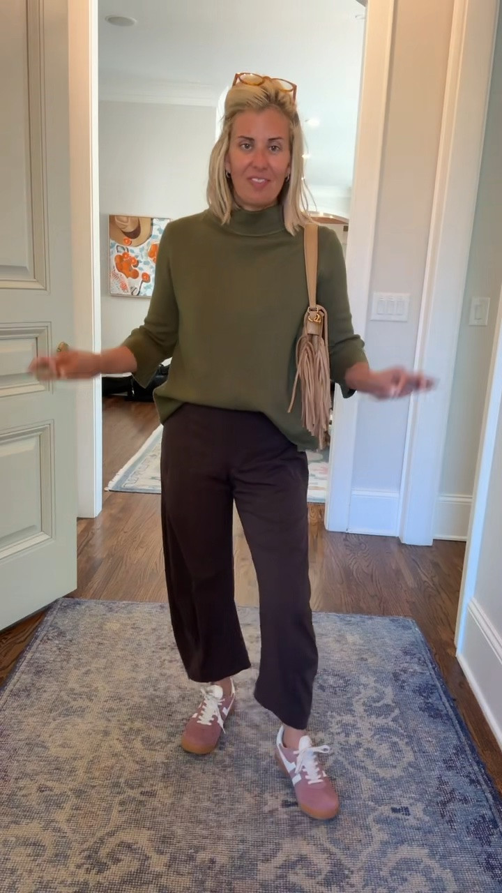 The Jackie and Ruti pants for the win! 
Sweater - xs
Pants - 4P
Sneakers - 8 tts