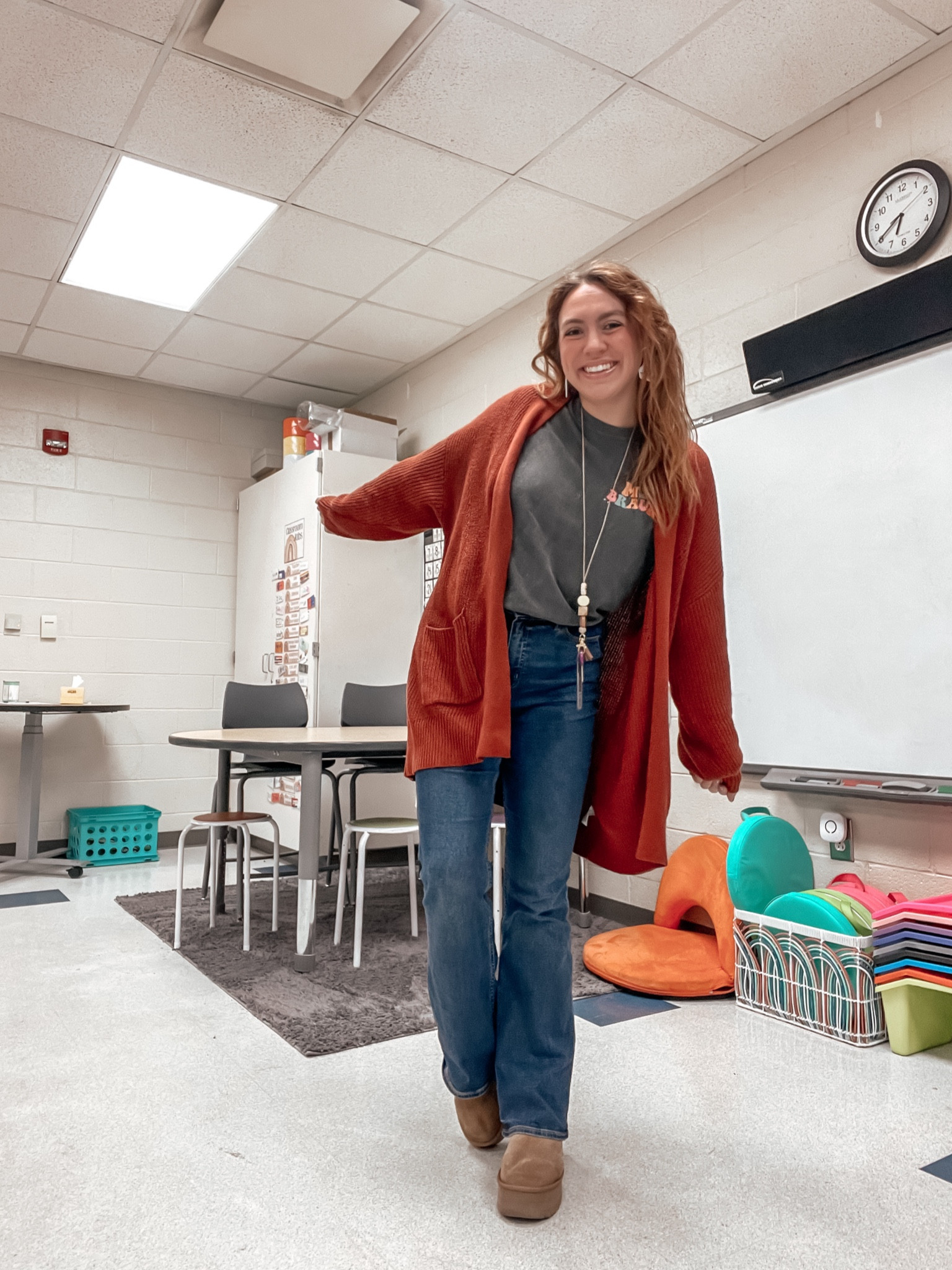 Teacher outfit, teacher style, teacher fashion, casual teacher outfit, teacher t-shirt, teacher tee, teacher shirts

#LTKfindsunder50 #LTKfindsunder100 #LTKworkwear