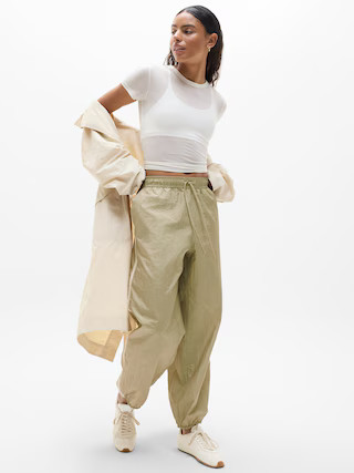 Daybreak Mid Rise Parachute Pant | Athleta | Athleta
