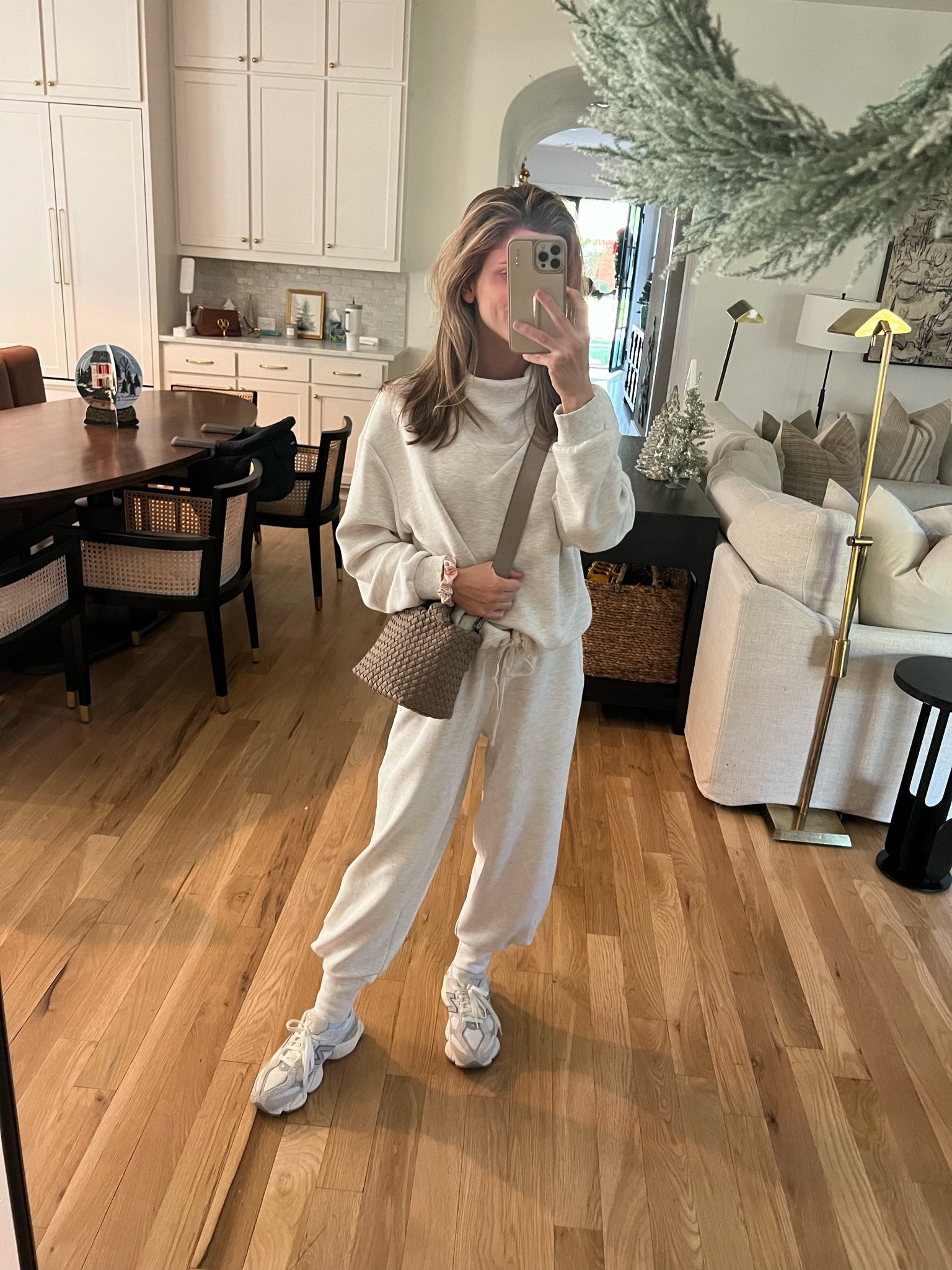 Wearing XS in set (runs big)