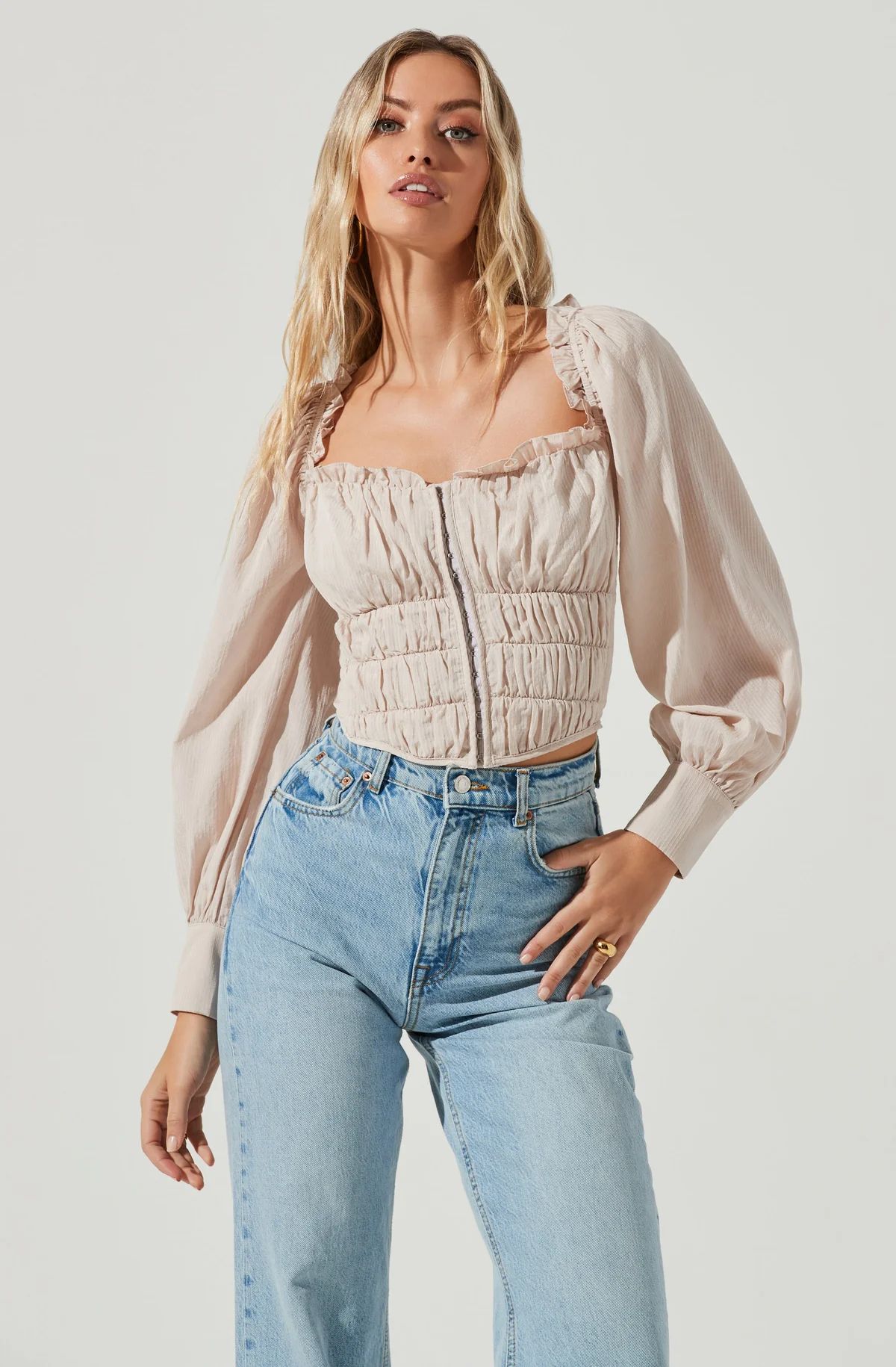 Amber Sweetheart Neck Smocked Long Sleeve Corset Top | ASTR The Label (US)