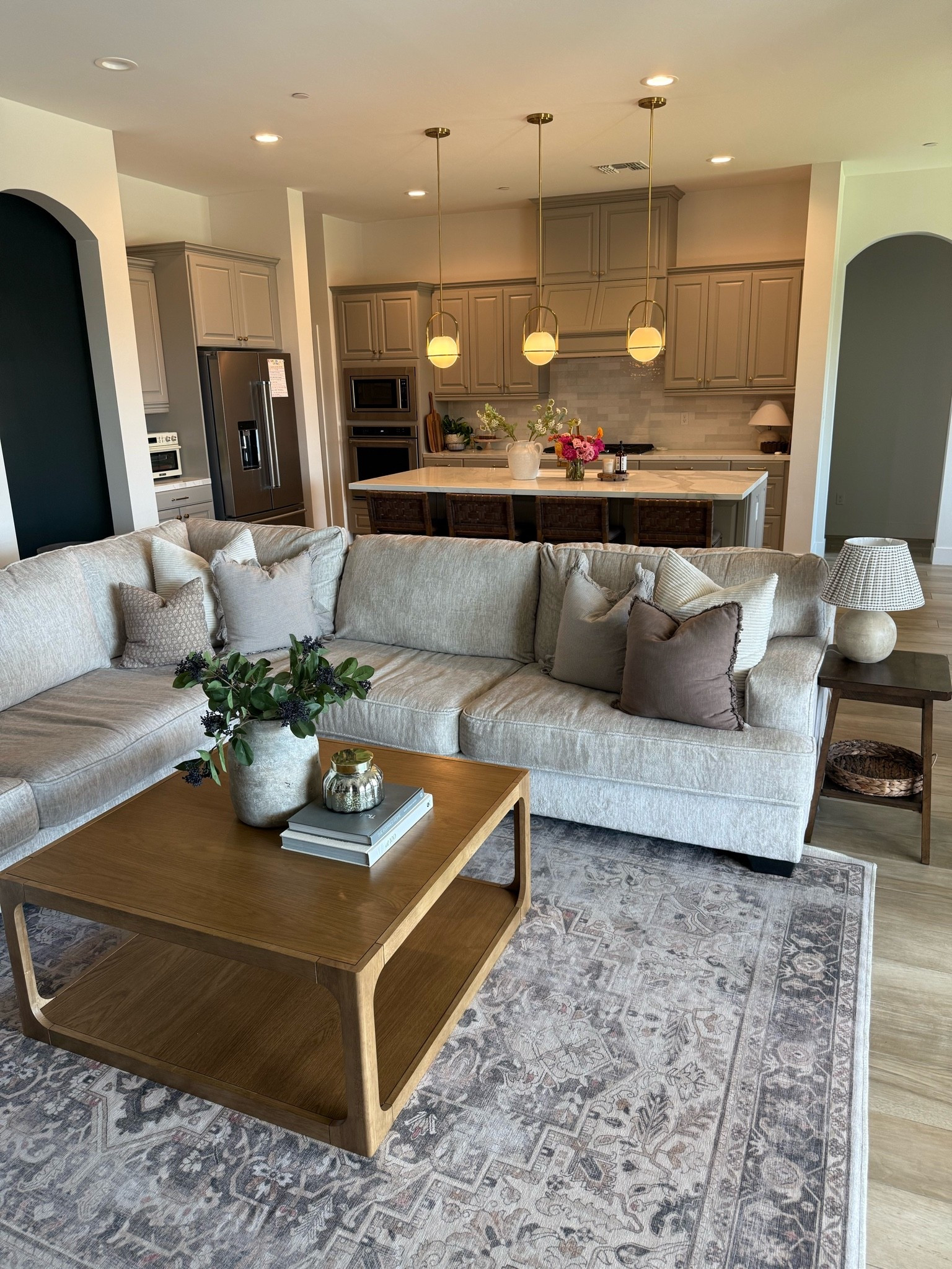 Cozy + affordable living room purchases!

Pillows | coffee table

#LTKHome