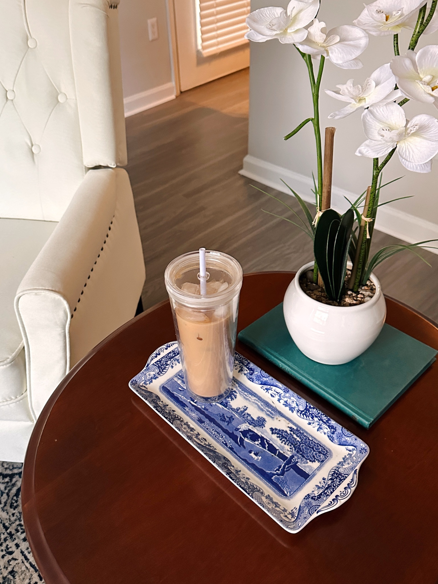 Obsessed with this Spode blue Italian tray— use it as a place to set drinks and candles! On sale now on wayfair for under $30!

#LTKfindsunder50 #LTKhome #LTKsalealert