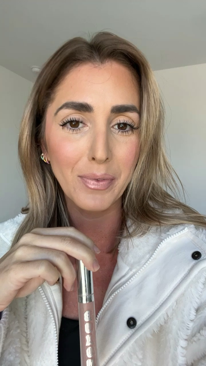 Best lip gloss! Color is White Russian

Beauty, makeup, lipstick, lipgloss 

#LTKunder50 #LTKunder100 #LTKbeauty