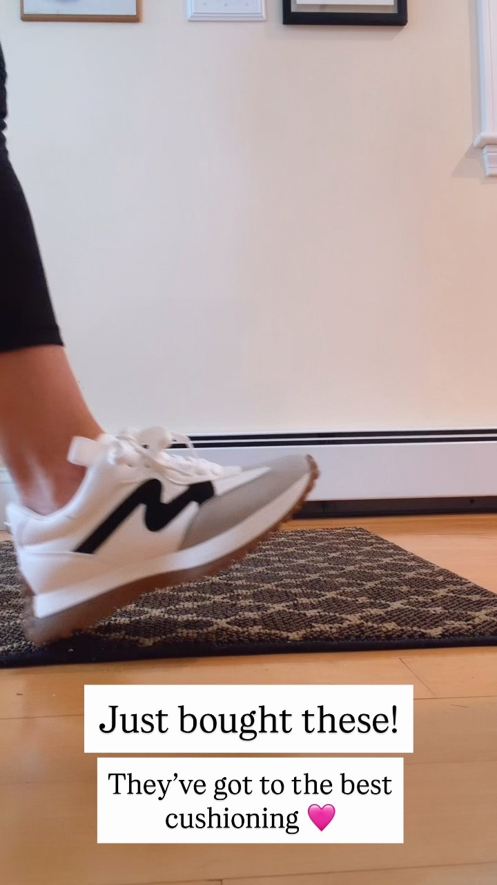 These are some cute and comfy sneakers

#LTKSaleAlert