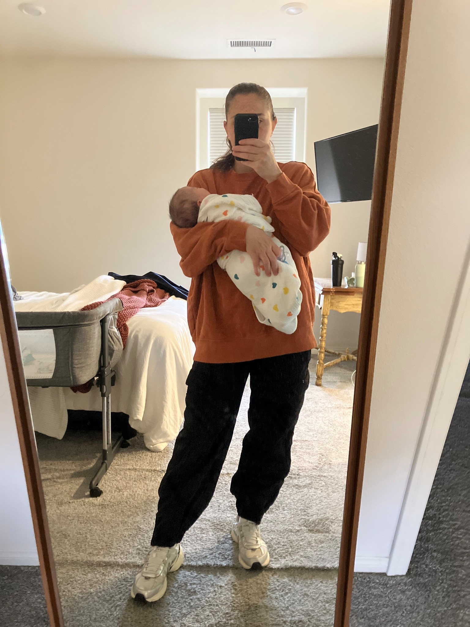 Postpartum outfit 

#LTKBump #LTKMidsize #LTKActive