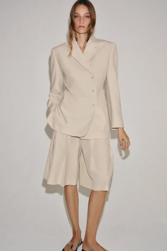 PLEATED WOOL BLEND BERMUDA SHORTS ZW COLLECTION LIMITED EDITION | Zara UK