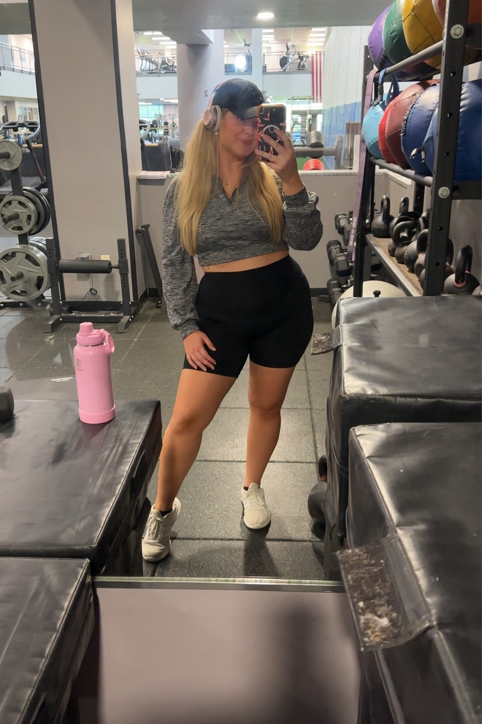 my favorite gym top and the BEST biker shorts out there 😍 shop all  gym finds!!! 



Workout top, athletic top, athletic wear, workout clothes, workout set, biker shorts, gym outfits, gym fit, gym wear 

#LTKSaleAlert #LTKFitness #LTKActive