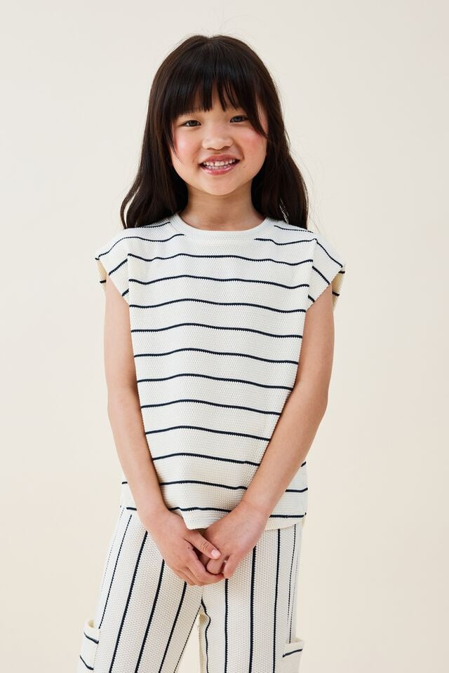 Alyssia Sleeveless Top | Cotton On (US)