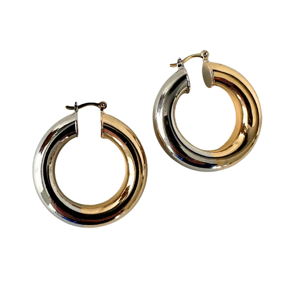 Duo Hoops | Tori Bradburry