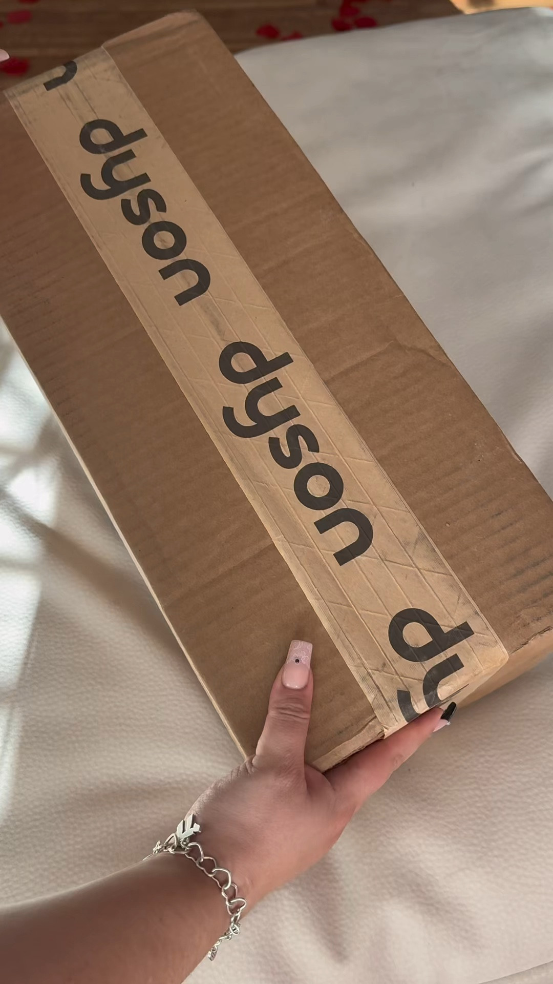 IN LOVE WITH THIS COLOR !! 
The Dyson ID is so great and has advanced technology that you can customize to your hair. 
I have been using this tool for about a month and it has changed my hair routine completely!! 

#LTKGiftGuide #LTKBeauty