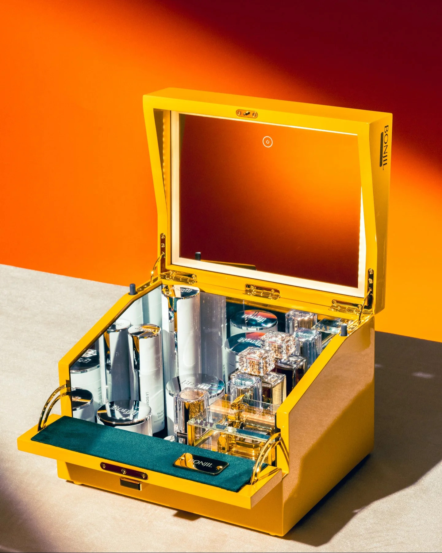 Aesthetic Alcove N°1 | BONJIL