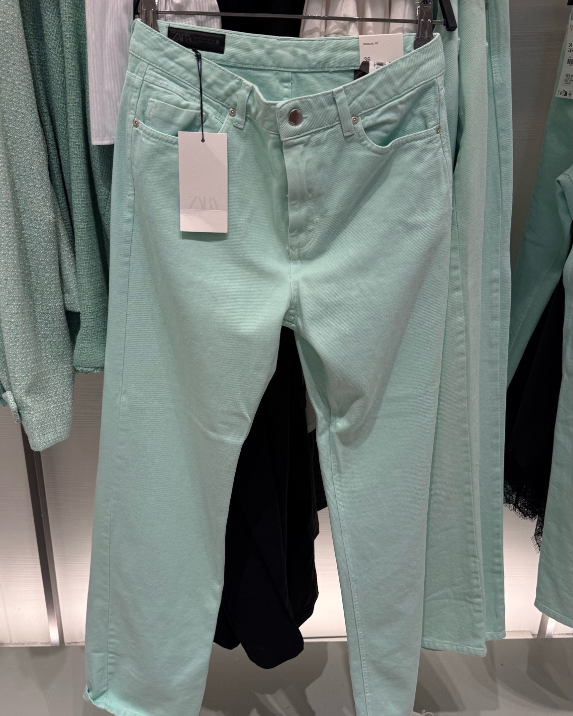 Turquoise jeans 

Zara, tending, straight jeans, pop of colour

#LTKFashionMonth #LTKuk #LTKsummer