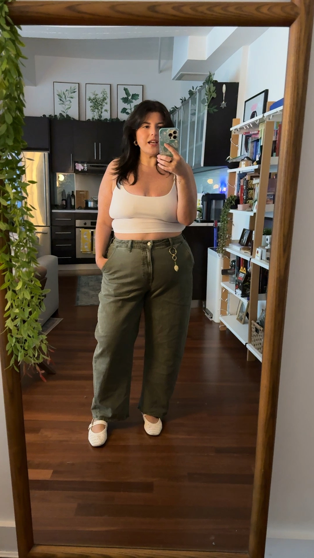 Actually obsessed with these jeans! I’m wearing a 33 in curve love, which adds an extra two inches to the hips. They’re actually very comfortable and I love the color, but they come in about 5-10 different color variations!

#LTKPlusSize #LTKSeasonal #LTKootd