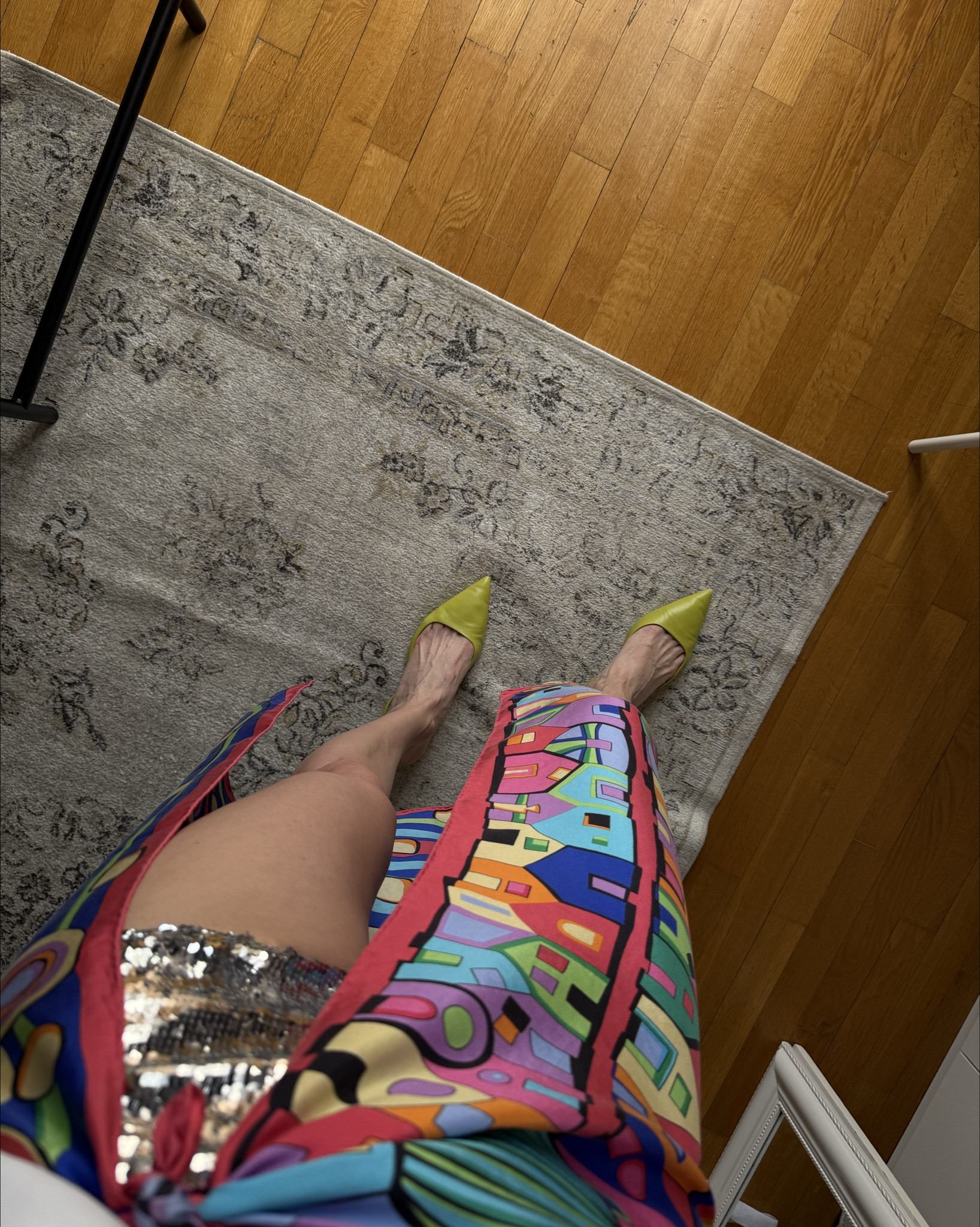 Wearing a scarf as a skirt 

#LTKStyleTip