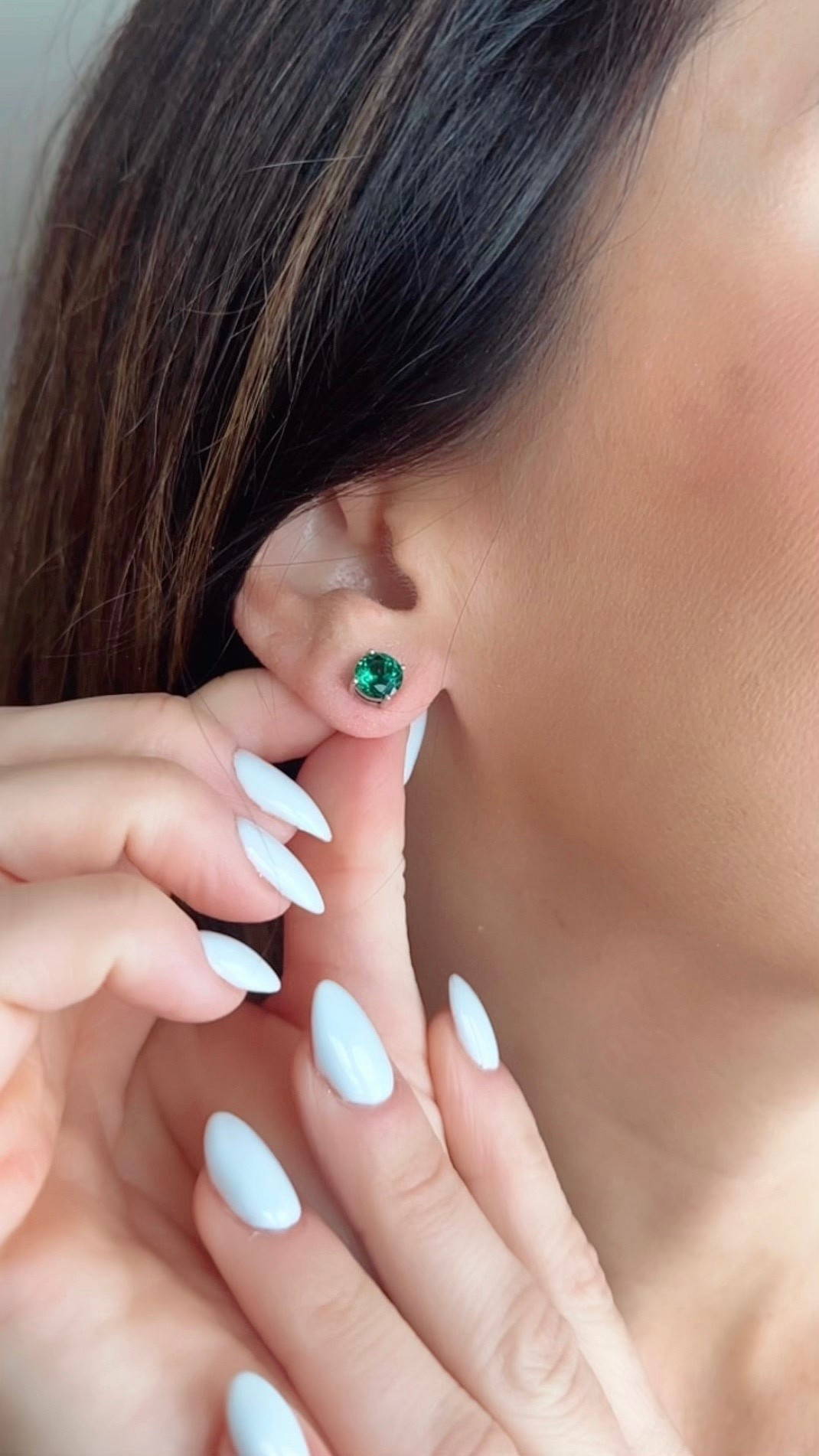 The most beautiful emerald earrings #angara #birthstone #emerald #valentinesday #giftidea

#LTKstorytime #LTKdayinmylife #LTKValentine