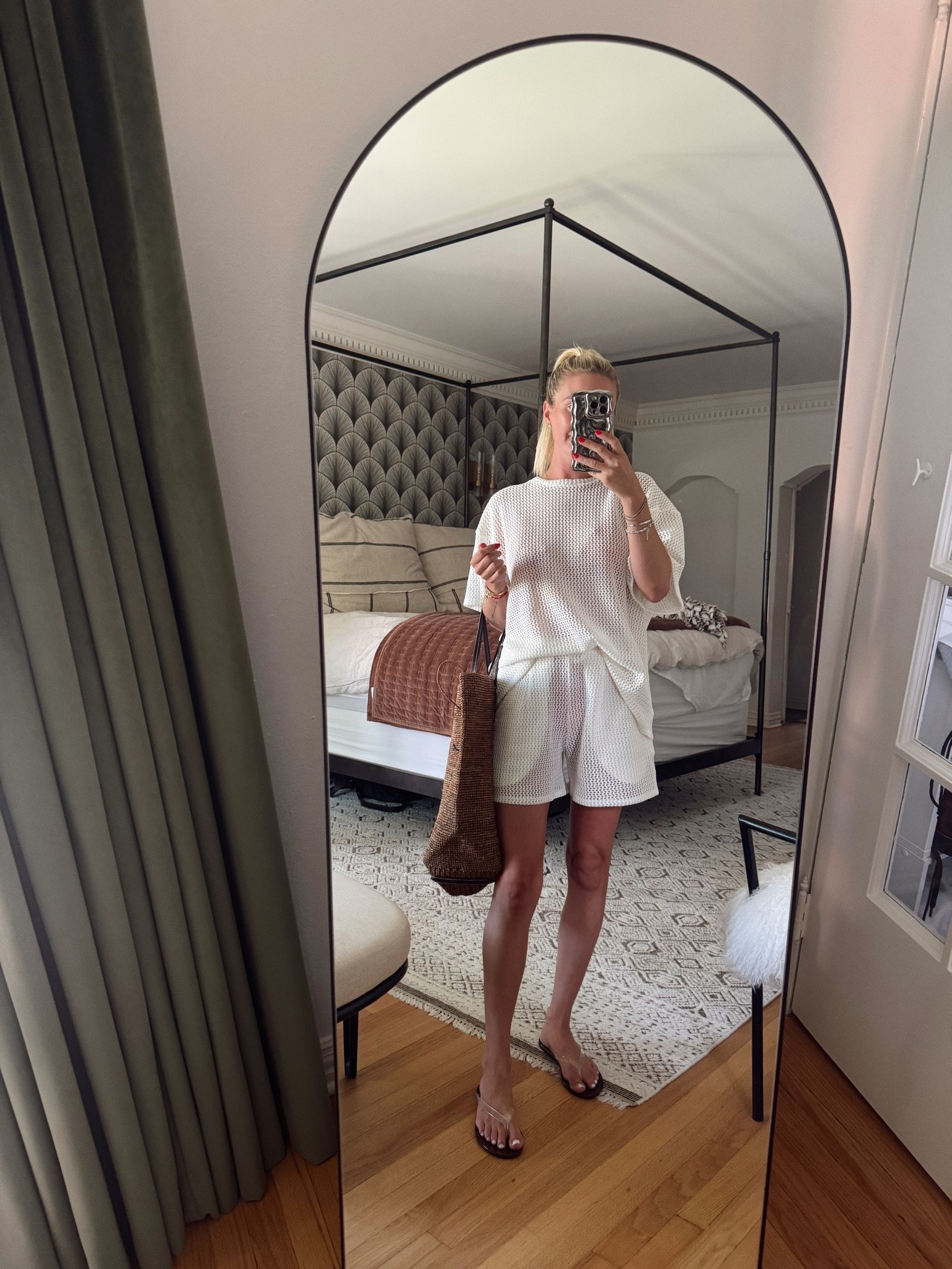 Heading to the pool - love this coverup tee and shorts!

Tee - size 1 (fits oversized)
Shorts - xs (run big)

My jelly flip flops are only $35 and fit true to size.

#LTKootd #LTKSwim