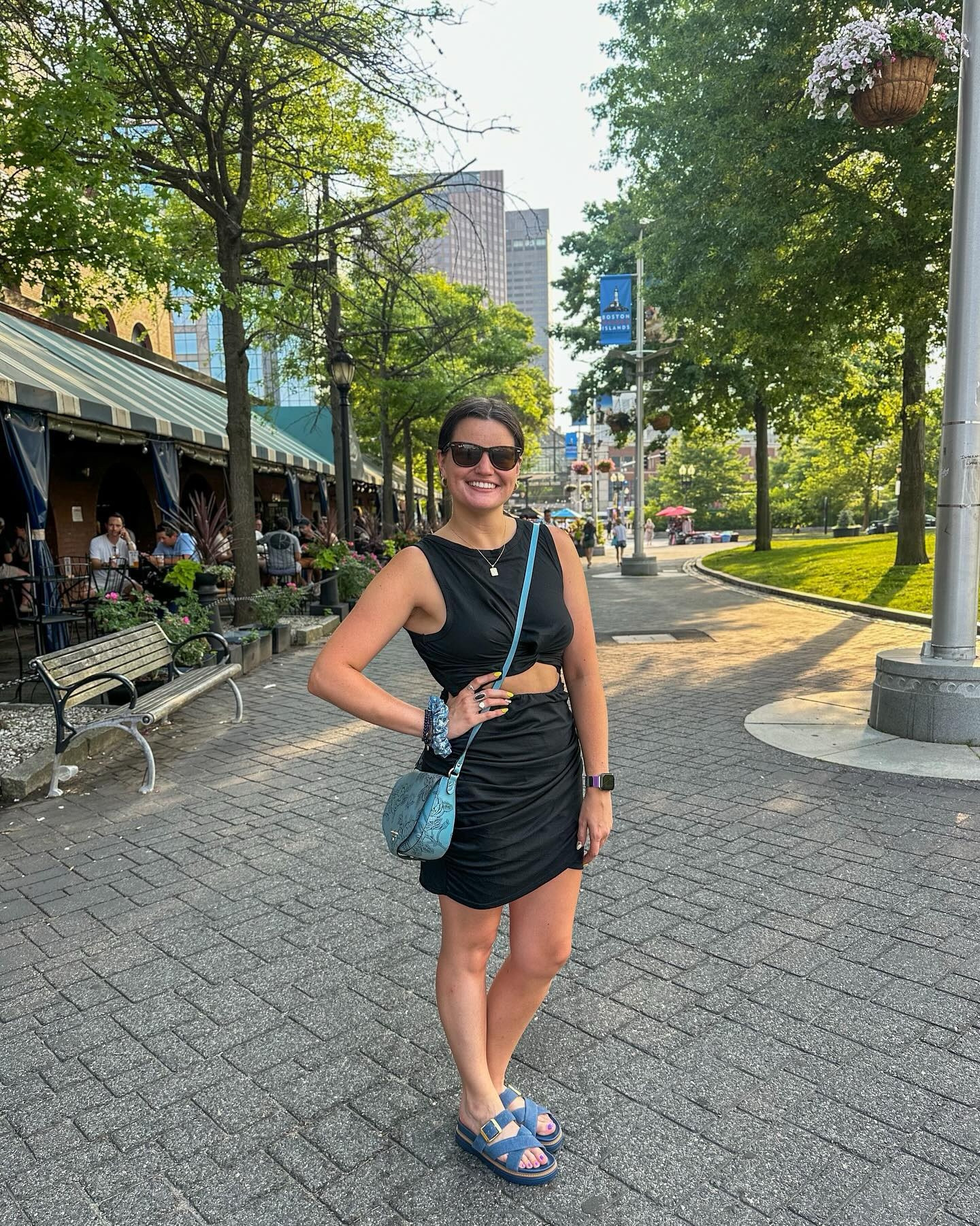 Heat or Rain Boston is a pretty cool(not in temp) city☀️☔️ #90degrees #feelslike1000degrees #sweating #sunnyday #downpournight #bostonma