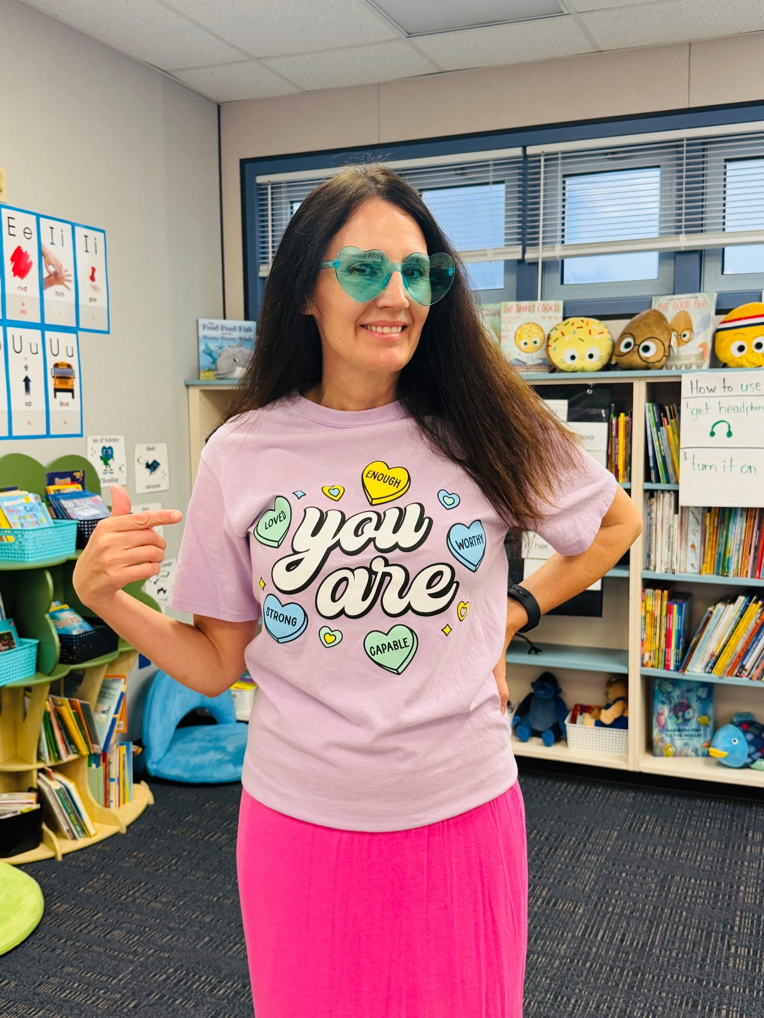 Valentine’s Day teacher tee 💚🩵🩷

#LTKSeasonal