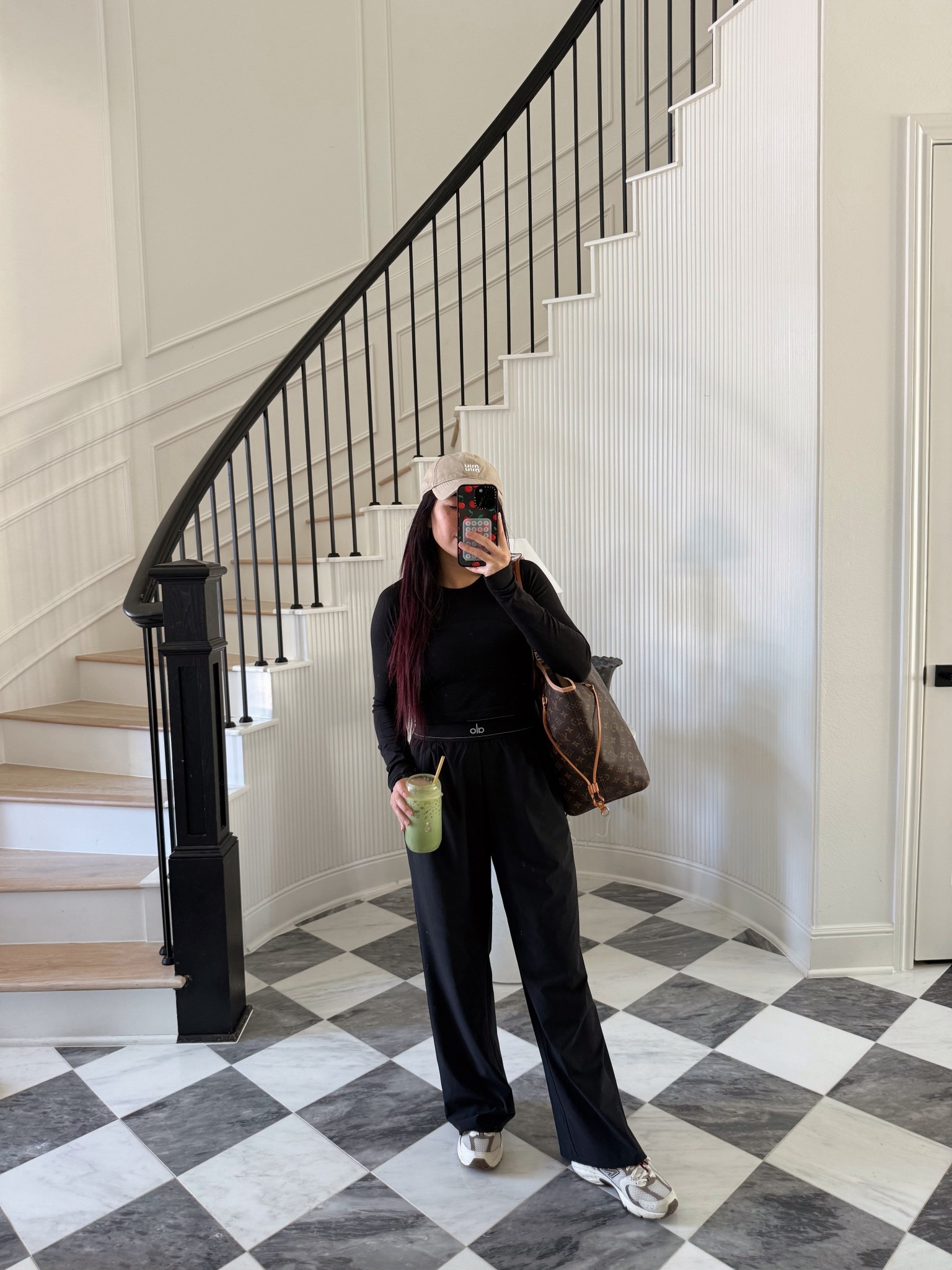 Lounge outfit! Alo pants in XS short 

#LTKActive