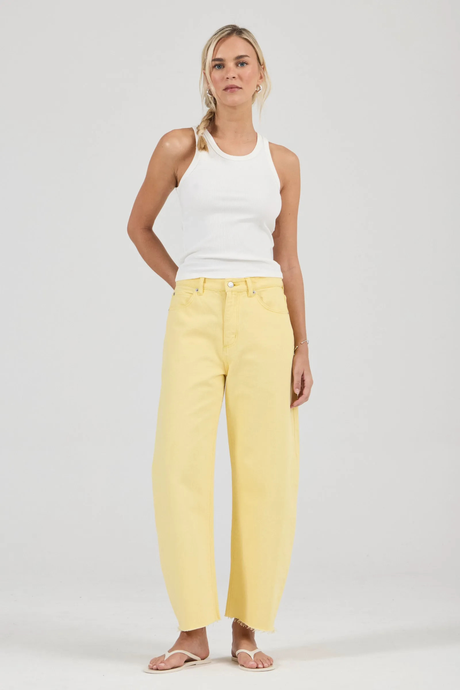 Arc Barrel Jean - Cali Sun | Rolla's Jeans US/CAN