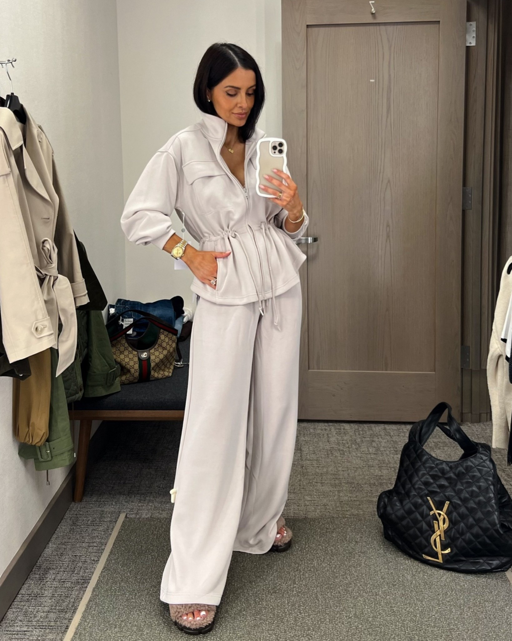 Fall loungewear set for school drop offs, travel days and beyond.
Nordstrom Zella jacket
Nordstrom Zella pants

#LTKOver40 #LTKmomlife #LTKActive