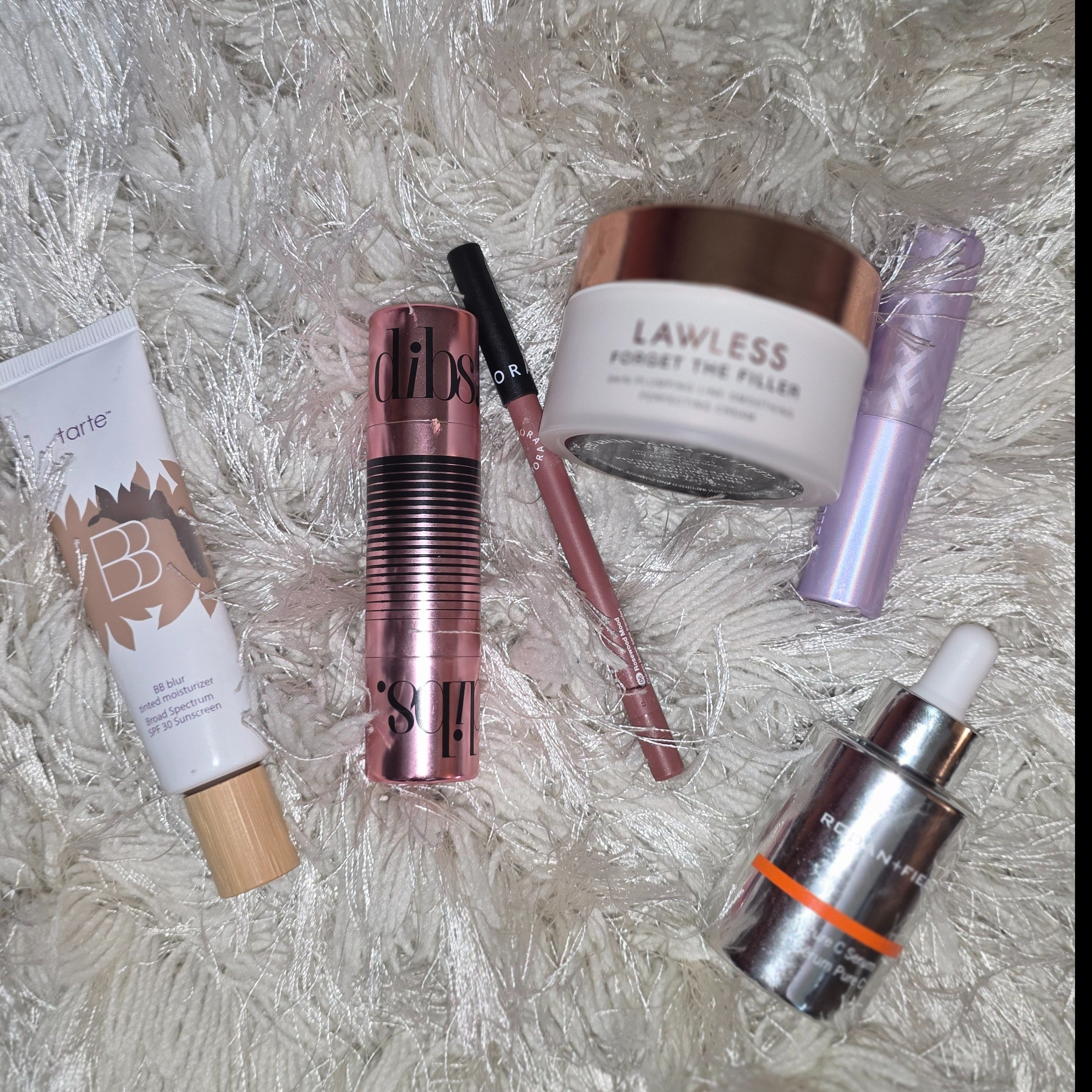 Over 40 makeup must-haves

#LTKmorningroutine #LTKOver40 #LTKBeauty
