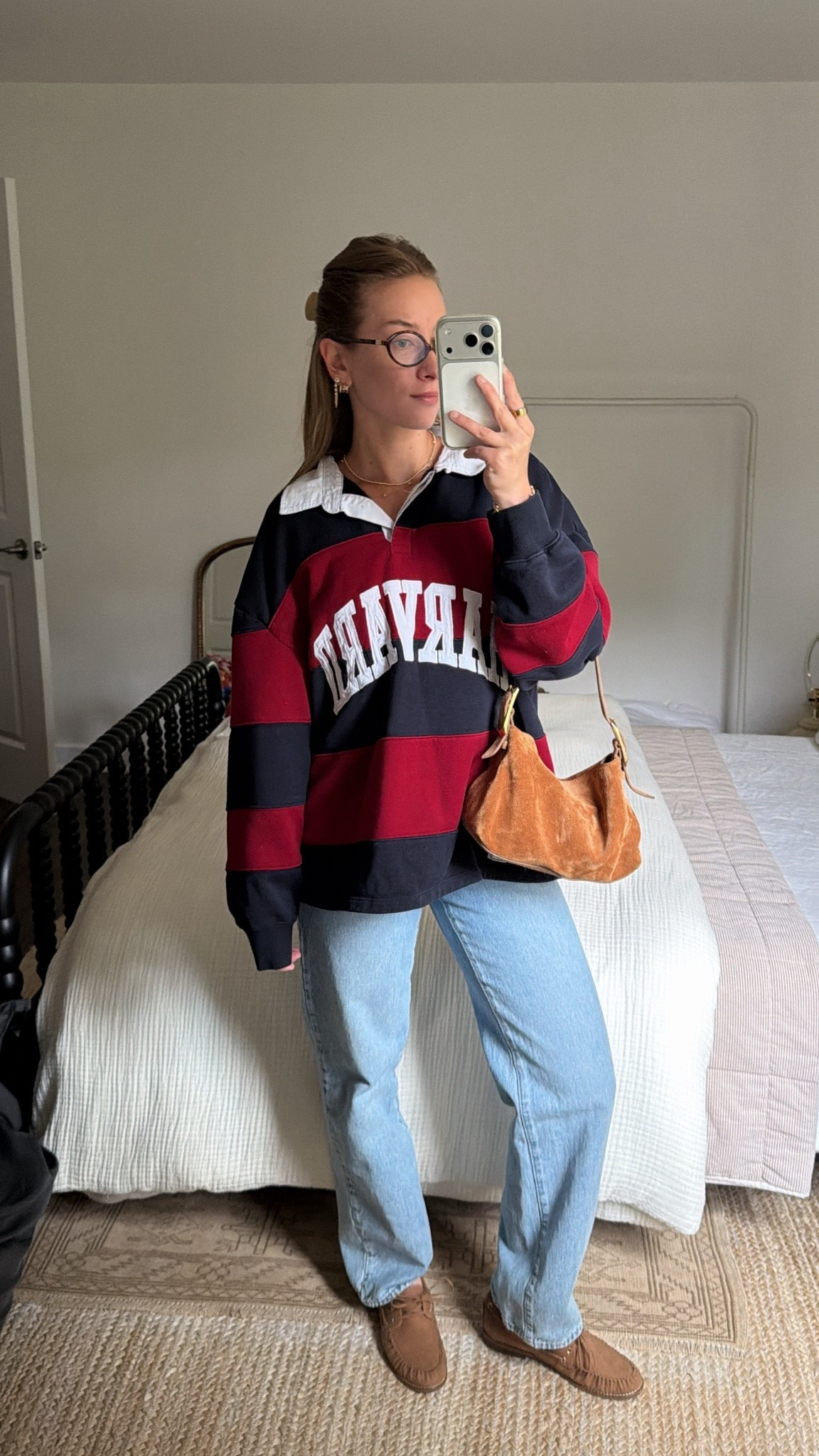 5/24/26 Rainy Day Errands Outfit

An easy casual outfit for rainy errands days 🤍 wearing my Levi’s baggy jeans with simple basics and accessories I reach for constantly lately. My loafers were a TJ Maxx find and the top is Zara from last year, but I linked similar pieces along with my Amazon glasses and J.Crew suede bag ✨

#LTKootd #LTKSeasonal