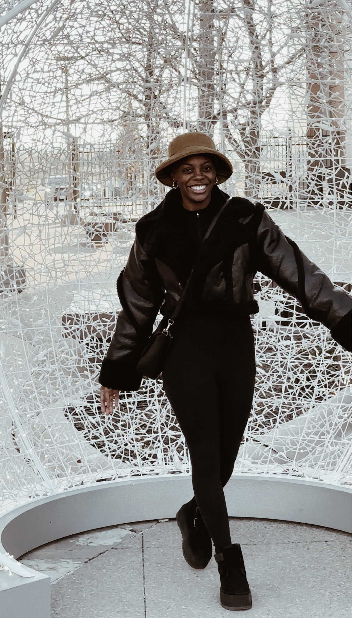 I know my coat (Manière de Voir) is the main character but this cute sherpa bucket hat from Lululemon is a very close second! 😍 plus it’s adjustable! I have a small head so it’s perfect for me lol

#LTKGiftGuide #LTKHoliday #LTKstyletip