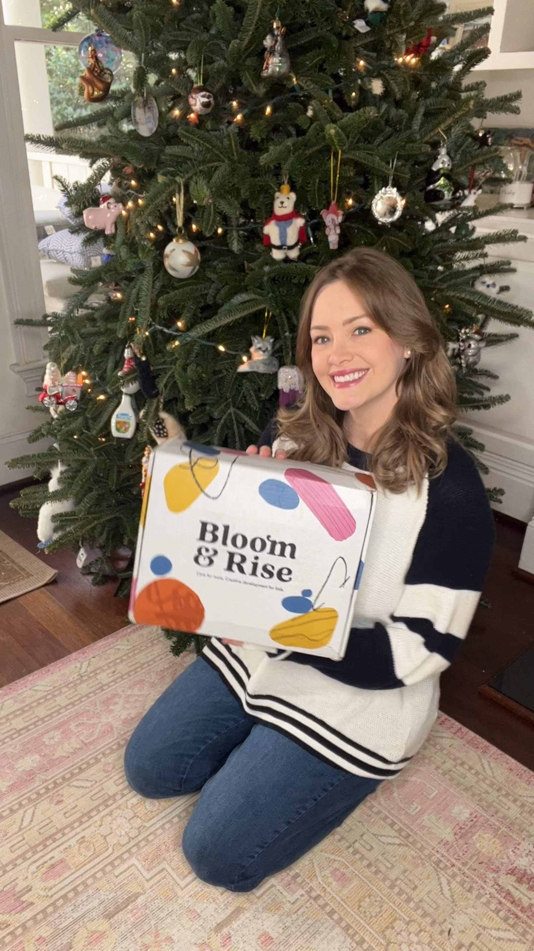 So happy I found @bloom.and.rise, the sweetest mom-owned business! And they are both therapists, so they definitely know how to curate the perfect mom and baby boxes.❤️They offer postpartum boxes, baby and toddler boxes, sibling boxes, nursing and birth boxes, pregnancy loss boxes and more. Each one also gives you access to exclusive subscriber resources that offer support and guidance while maximizing the benefits of these products. Highly recommend! And these would make such a great gift.🎁

If you order now using my code JENNA15, you’ll save 15% and you may be the one to have your purchase refunded, just to say thank you!🤗Also, they are now offering scheduled shipping so you can buy a gift for a friend or family member in advance, and have it delivered when it’s time!