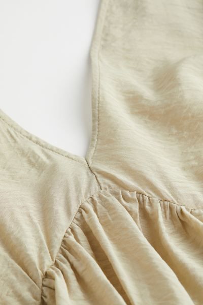 V-neck Dress | H&M (US + CA)