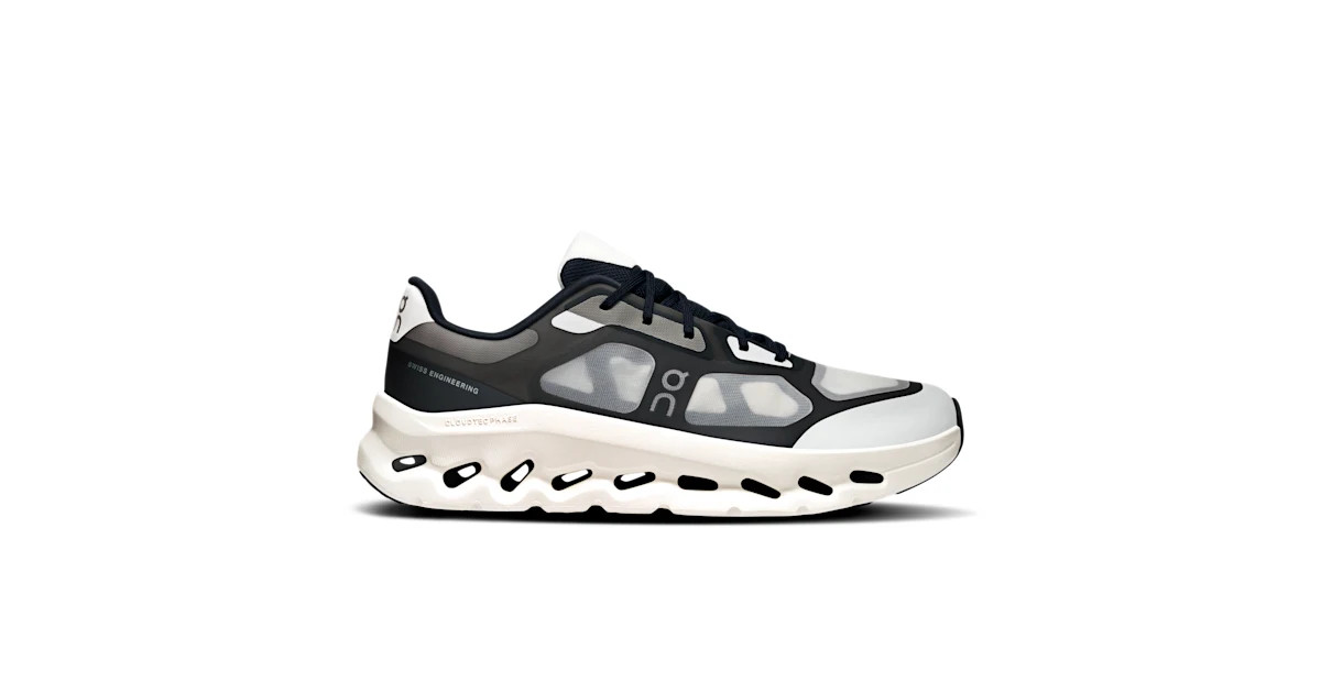 The Cloudtilt Remix: Women's All-Day Comfort Sneaker | On.com (US)