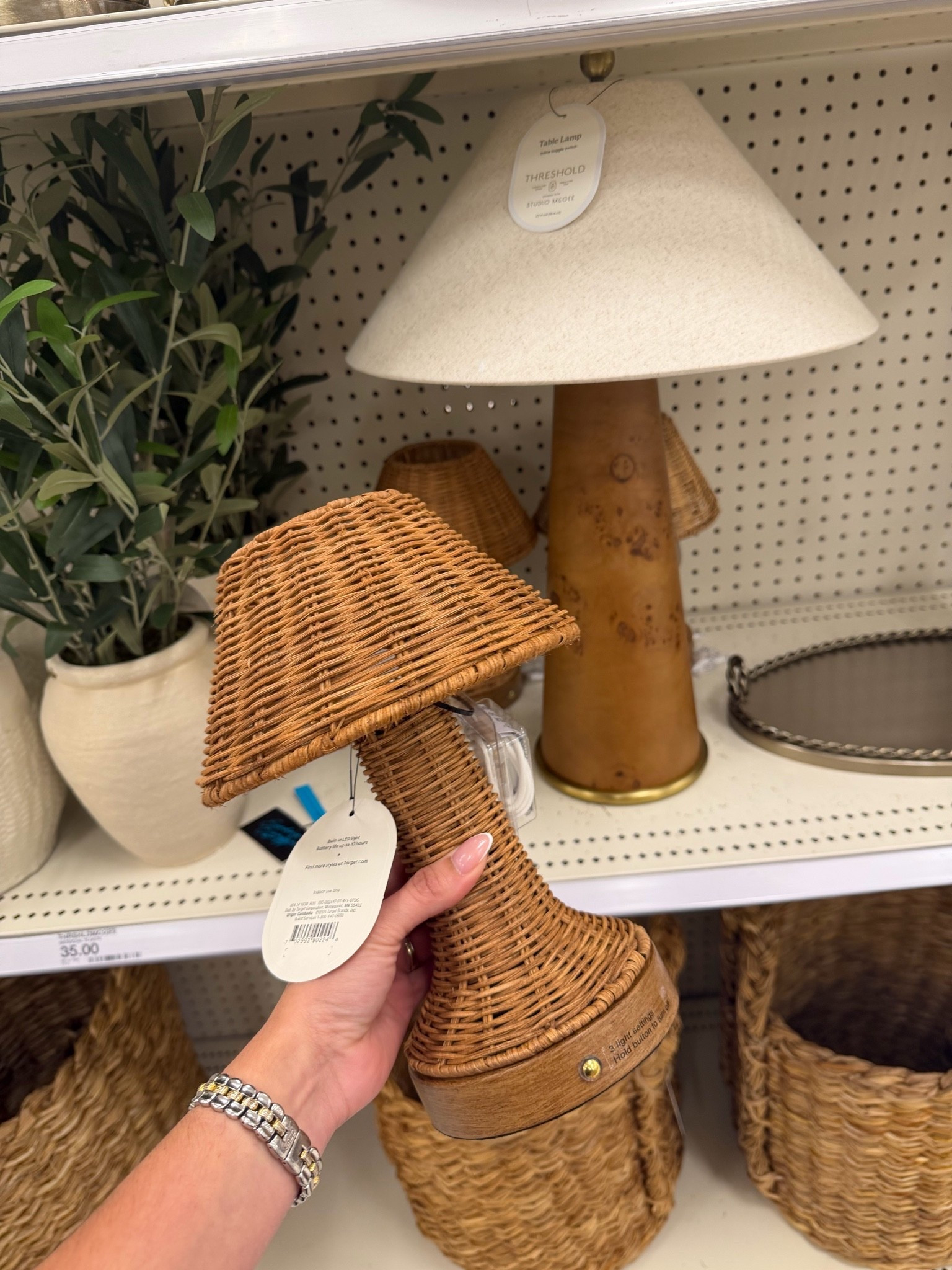 Modern organic table lamps from Target

#LTKSeasonal #LTKHome #LTKdayinmylife