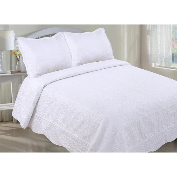 White Embroidered Oversized Scalloped Edge Quilt Set | Bed Bath & Beyond