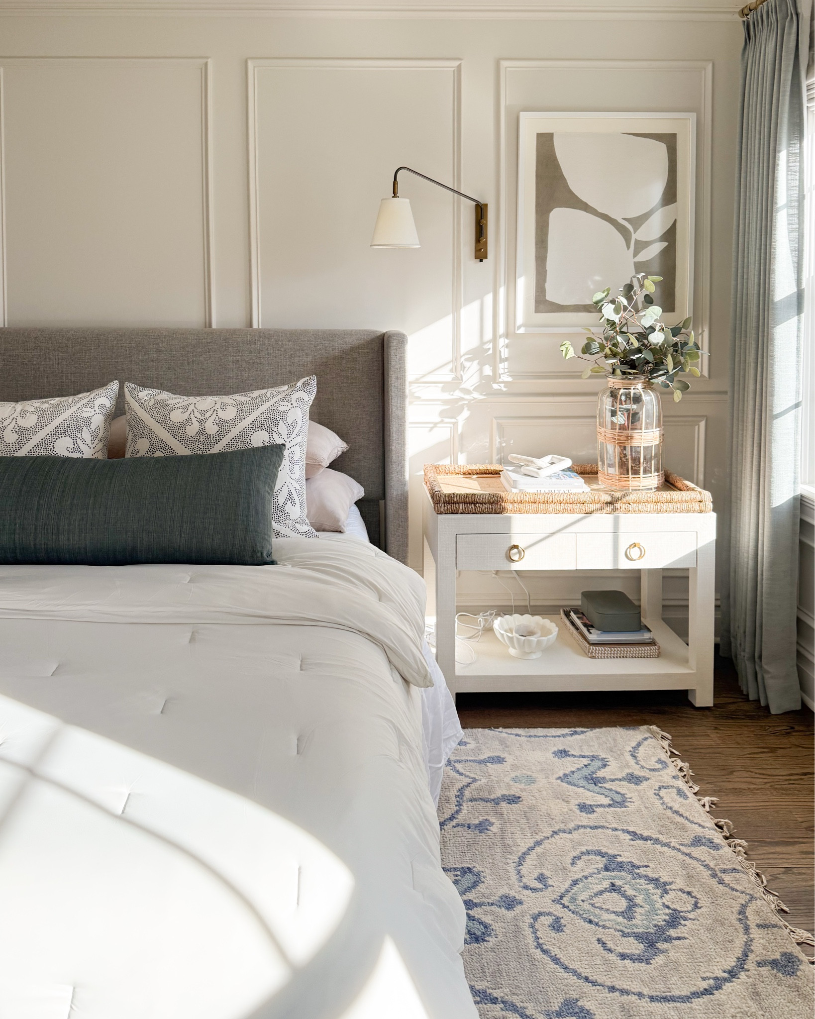 The bedroom refresh you’ll thank me for later!  

I added this insanely cozy (but still lightweight and breathable!!) comforter from Coma Inducer and it’s a game-changer! The fabric feels unreal, it’s generously oversized and truly just the perfect addition to any bedroom. You’ll thank me later!! 

#LTKmorningroutine #LTKselfcare #LTKHome