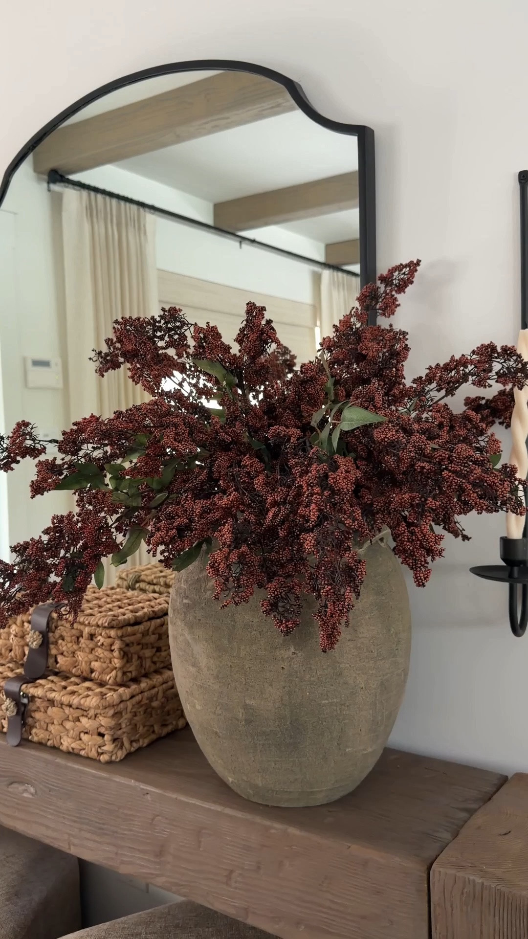 The prettiest berry stems for fall 🤎 

#falldecor #fallhomedecor #fallstems #fallflorals #amazonhome #amazonfind #fallentryway #entryway #fallfinds #fall2026 #vase #homedecor #entrywaystyling

#LTKSeasonal #LTKHome #LTKstorytime