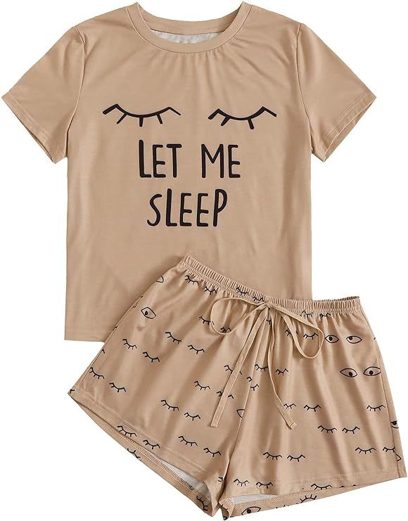 WDIRARA Women's Sleepwear Closed Eyes Print Tee and Shorts Pajama Set | Amazon (US)