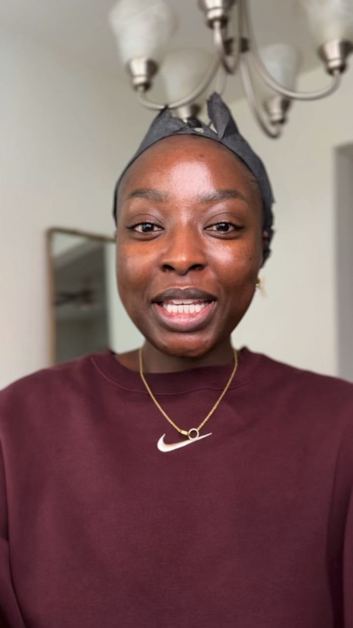 Speaking of wigs, I’ma link the most recent one that I got, the curtain bang one. It’s really cute!