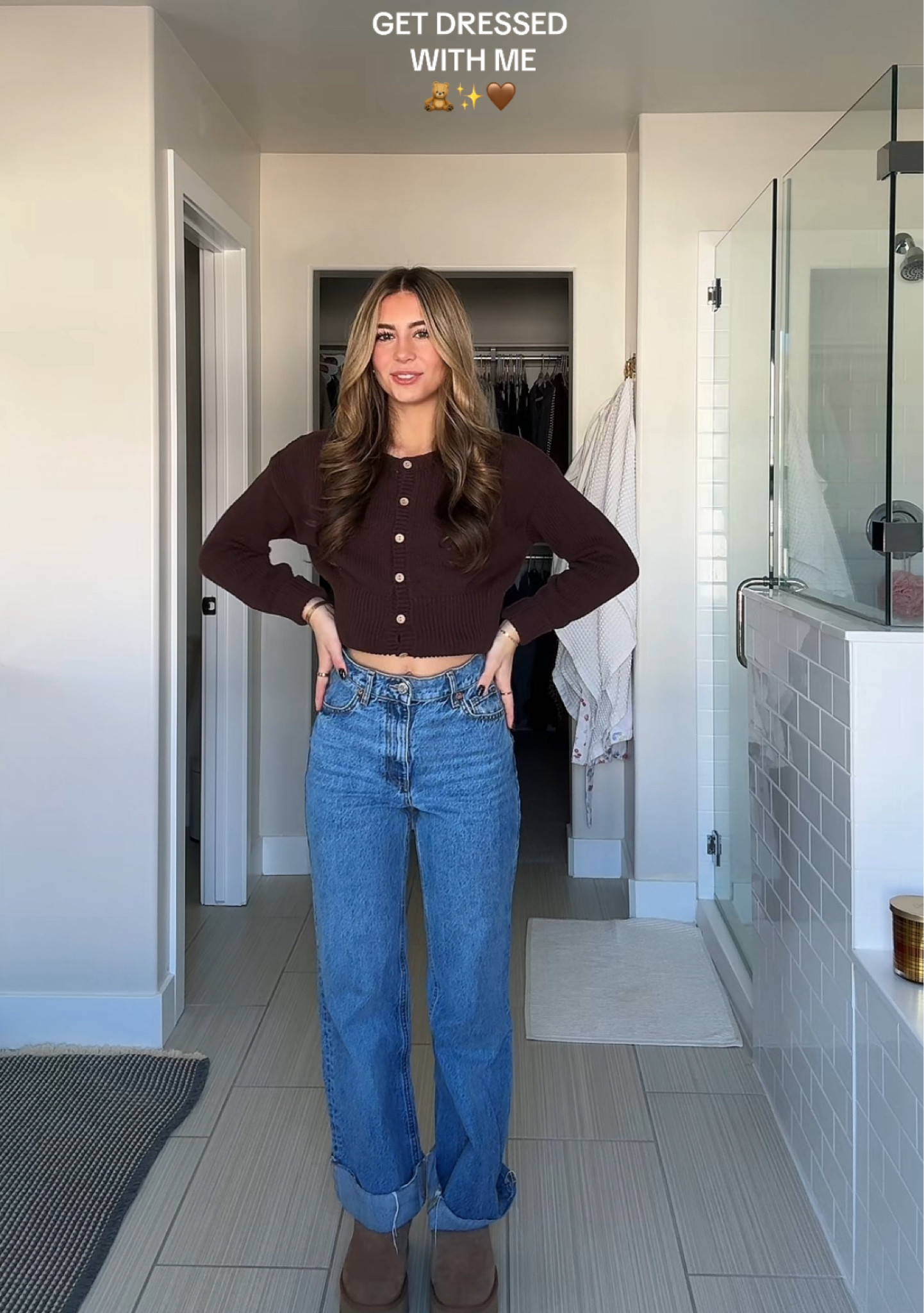 wearing a size xs top & size 2 jeans! 