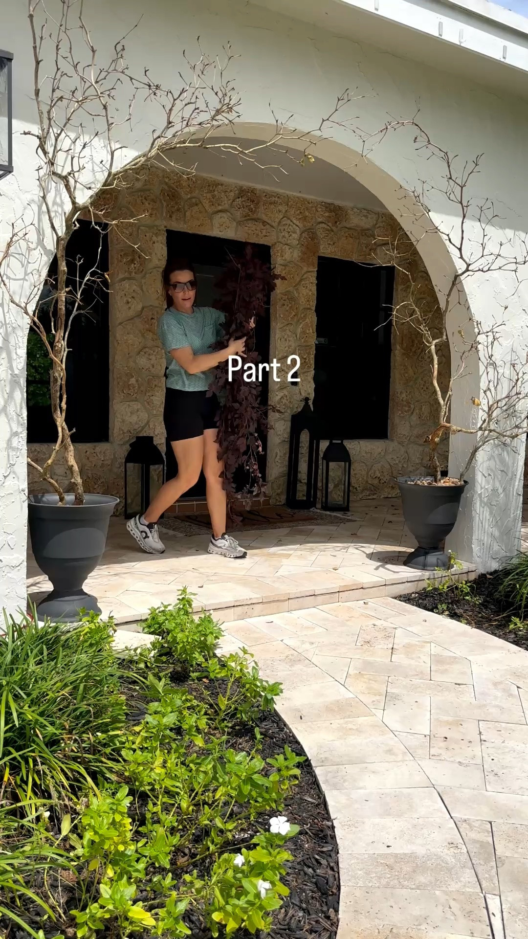 DIY Fall arch how to! Part 2! I added 4 pieces of this beautiful Cimcifuga plum leave garden plus another two that looked more whimsical. Then I added these fairy lights! Follow along for part 3!

DIY fall arch 
Fall decor
Fall entryway 
Halloween 
Halloween 
Front porch decor
Pumpkins 
Mums 
Fall leaves 
Autumn 
Branches
Garden 
Tree branch 
DIY 
Home 
Planter 
Designer look for less
Pottery barn style 
Magnolia 
McGee

#LTKSeasonal #LTKHome #LTKSaleAlert