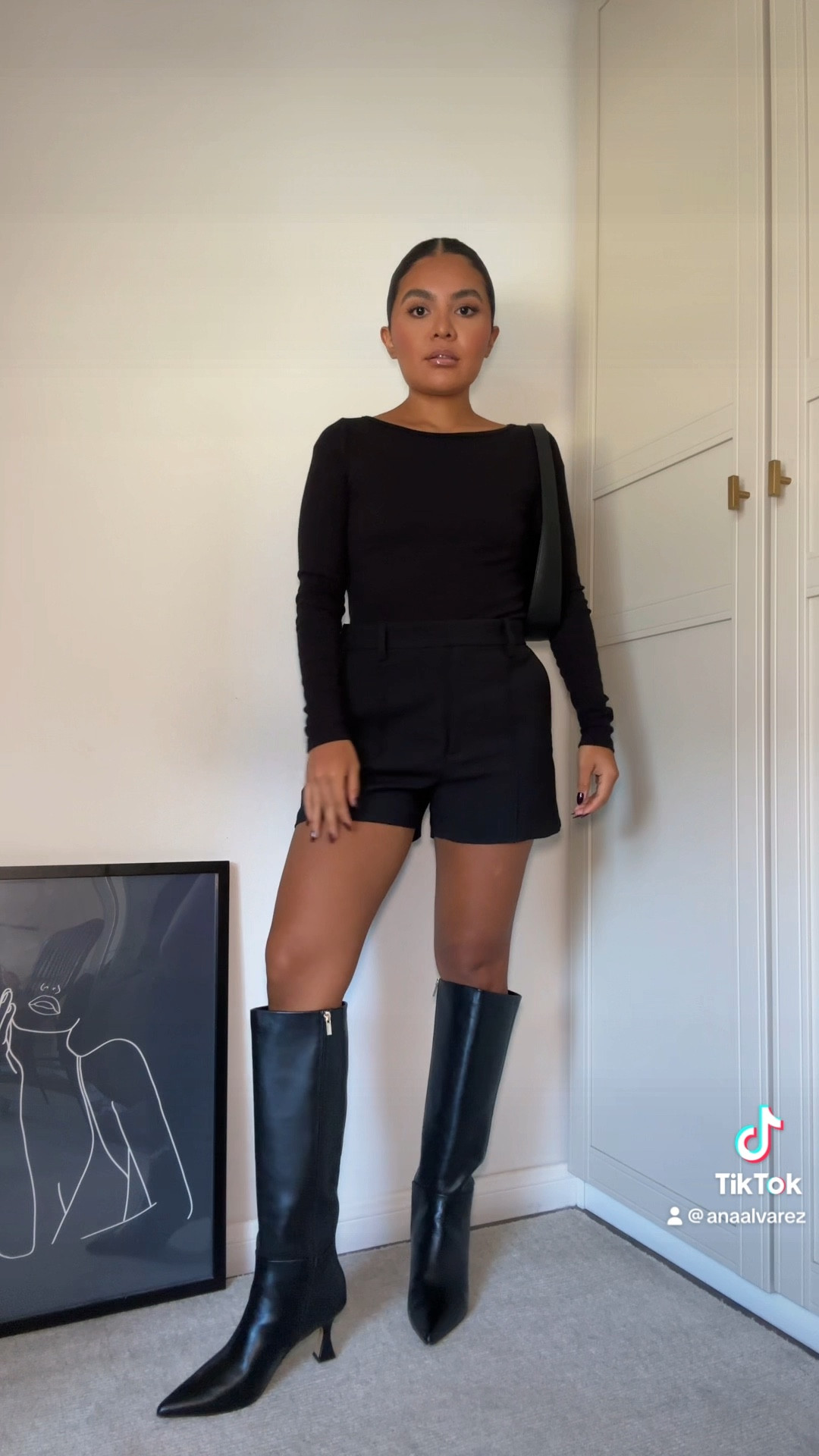 Small short

#LTKfindsunder100 #LTKfindsunder50 #LTKstyletip