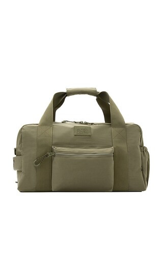 BEIS The Sport Duffle in Olive. | Revolve Clothing (Global)