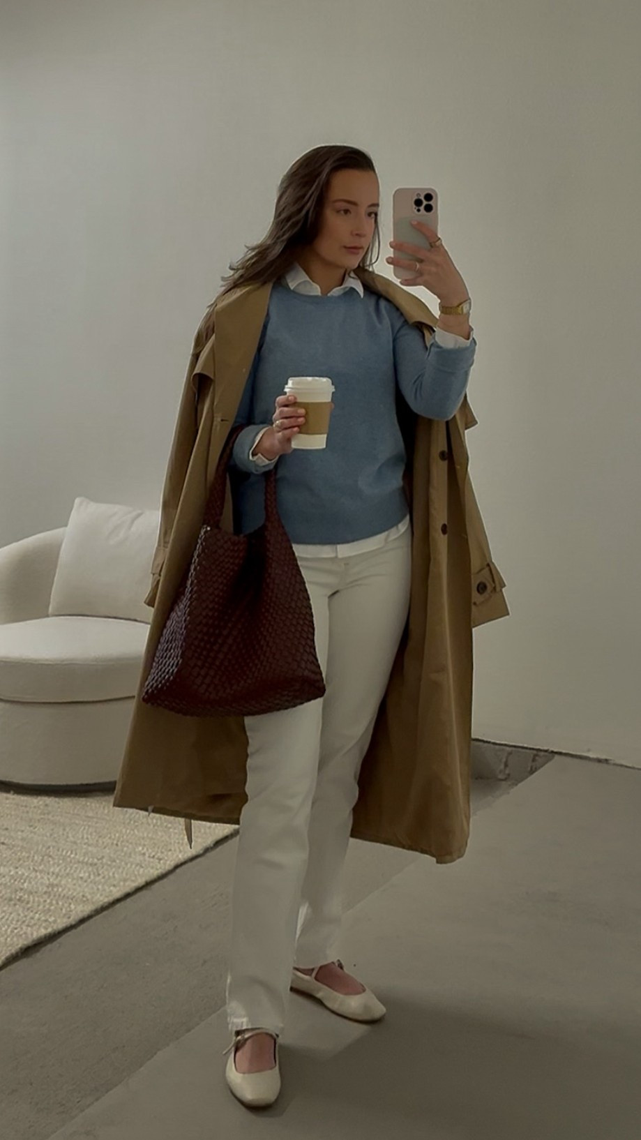 Rainy spring ootd 🌧️


Trench coat, spring outfit, work outfit, business casual, casual outfit, minimal style, blue sweater, cashmere sweater, 

#LTKSeasonal #LTKStyleTip #LTKWorkwear