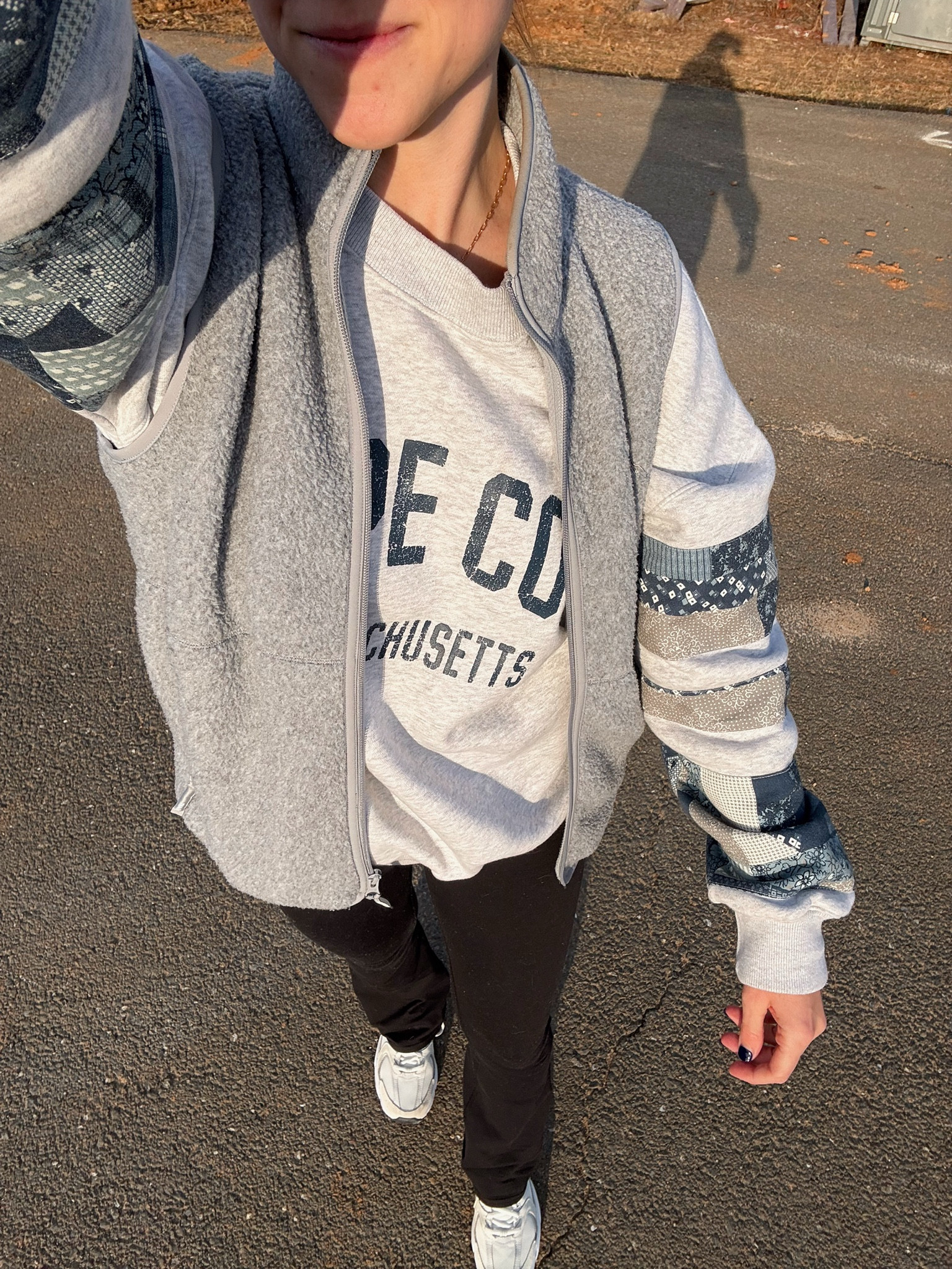 I’ve been wearing this Abercrombie men’s Crewneck on repeat! Obsessed with the patchwork detail on the sleeves! Wearing a small

Aritizia TNA vest, Abercrombie men’s Crewneck, patchwork sweatshirt, walk outfit, alo bootcut pants, new balance sneakers 