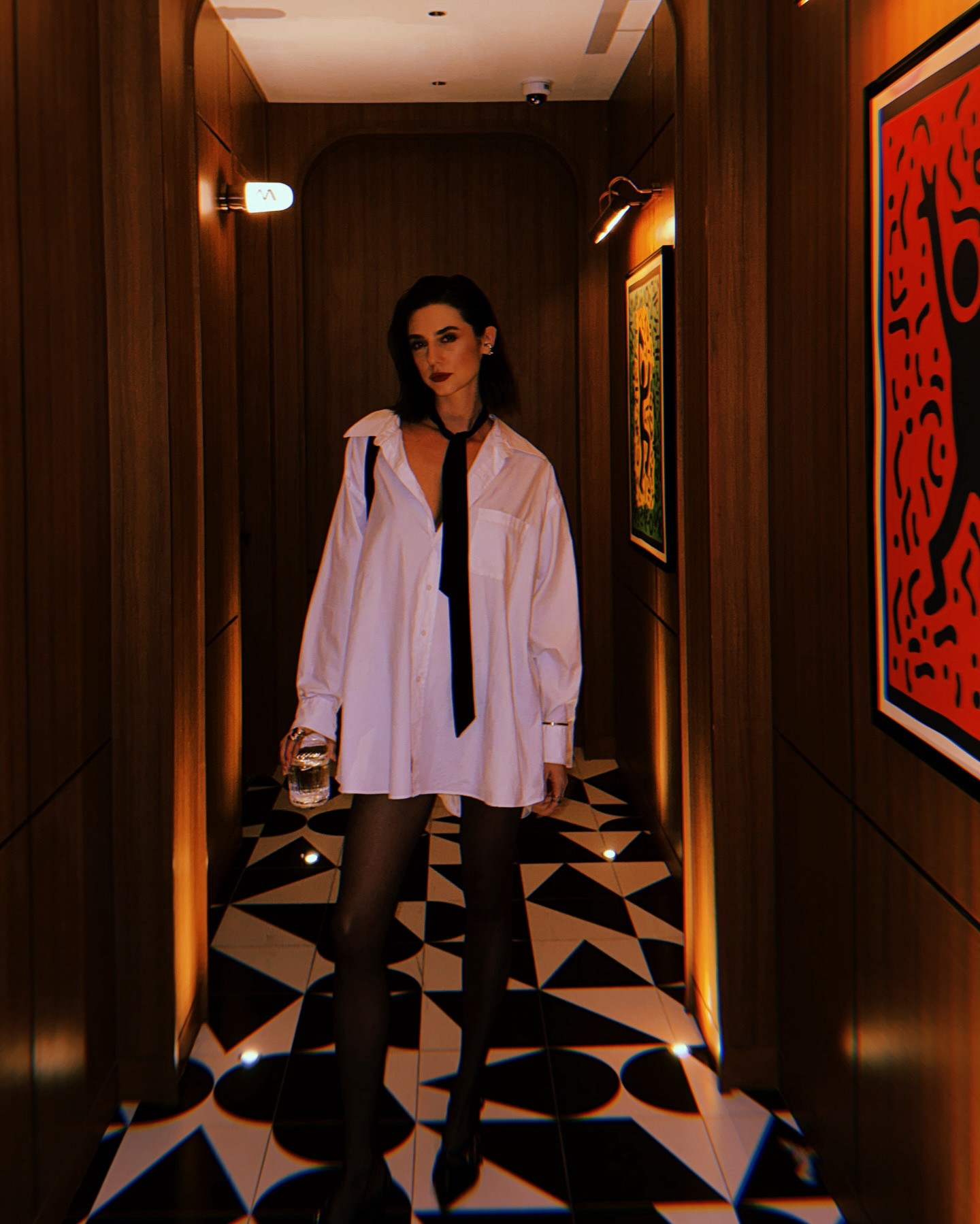 whenever I try to dress feminine: 👔 /  @apt101club opening 🪩 70s NYC glam vibe’s!

#LTKbrasil #LTKsummer #LTKdicadeestilo