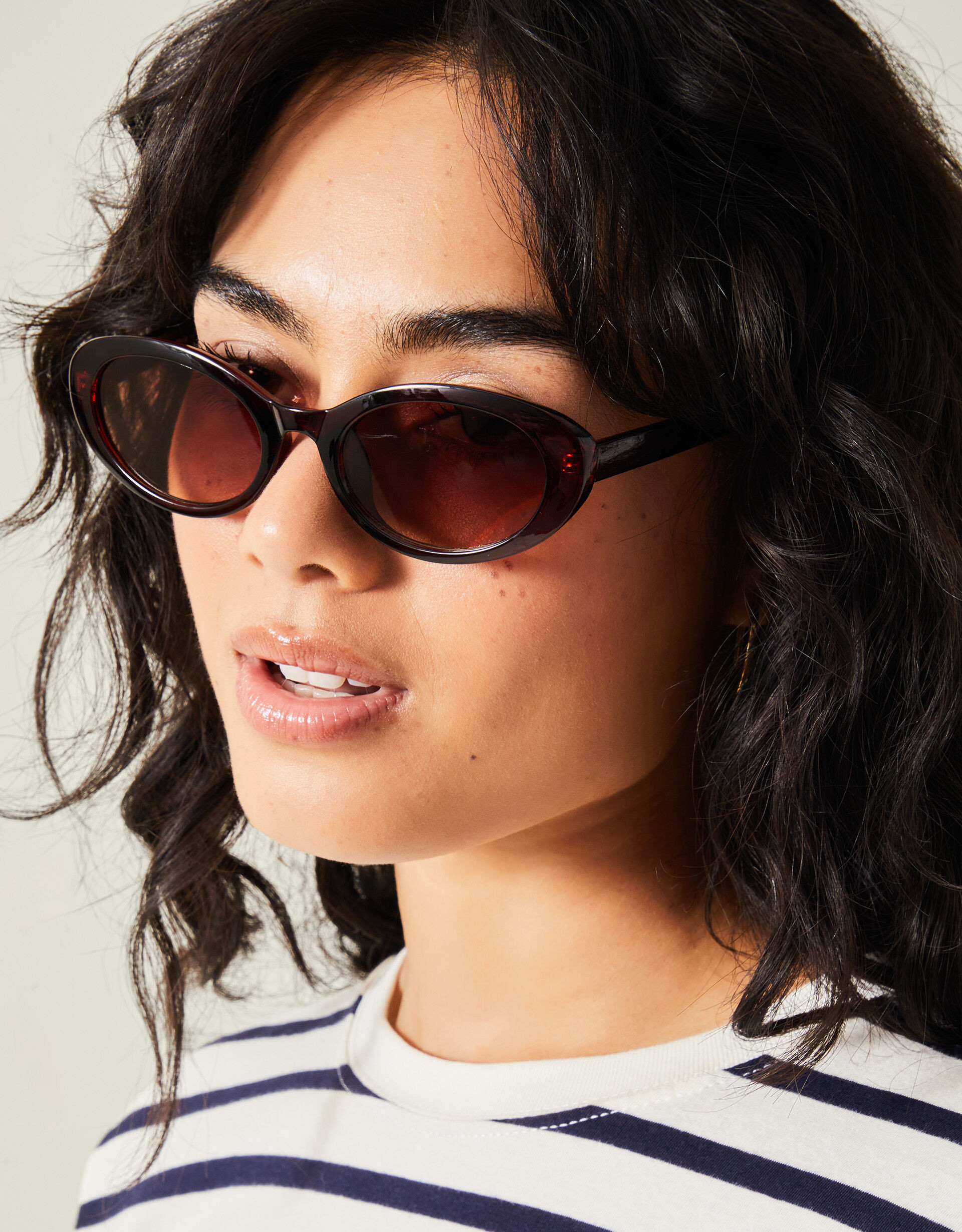 Oval Resin Sunglasses | Accessorize (Global)