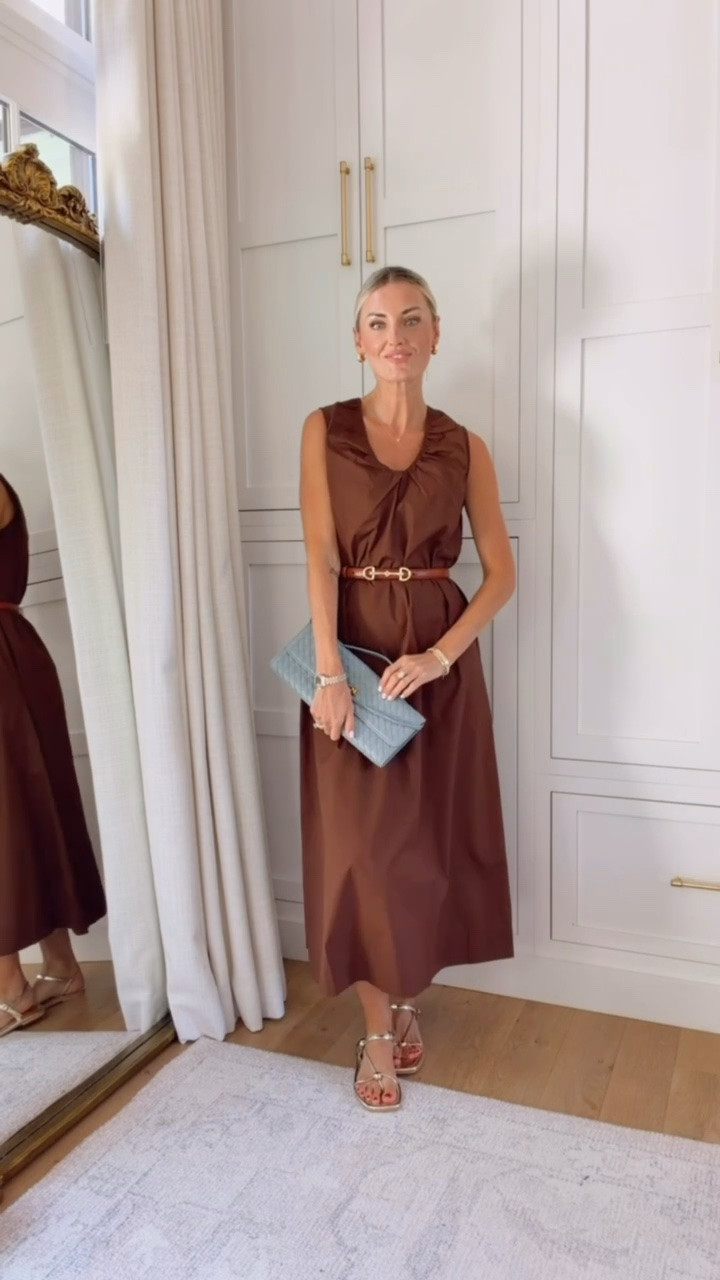 This will definitely be a dress I pull for a ton in early fall! A great transitional piece & can be styled so many ways! Wearing S!

Loverly Grey, fall dress, Amazon, fall looks, brown midi dress, blue purse

#LTKSeasonal