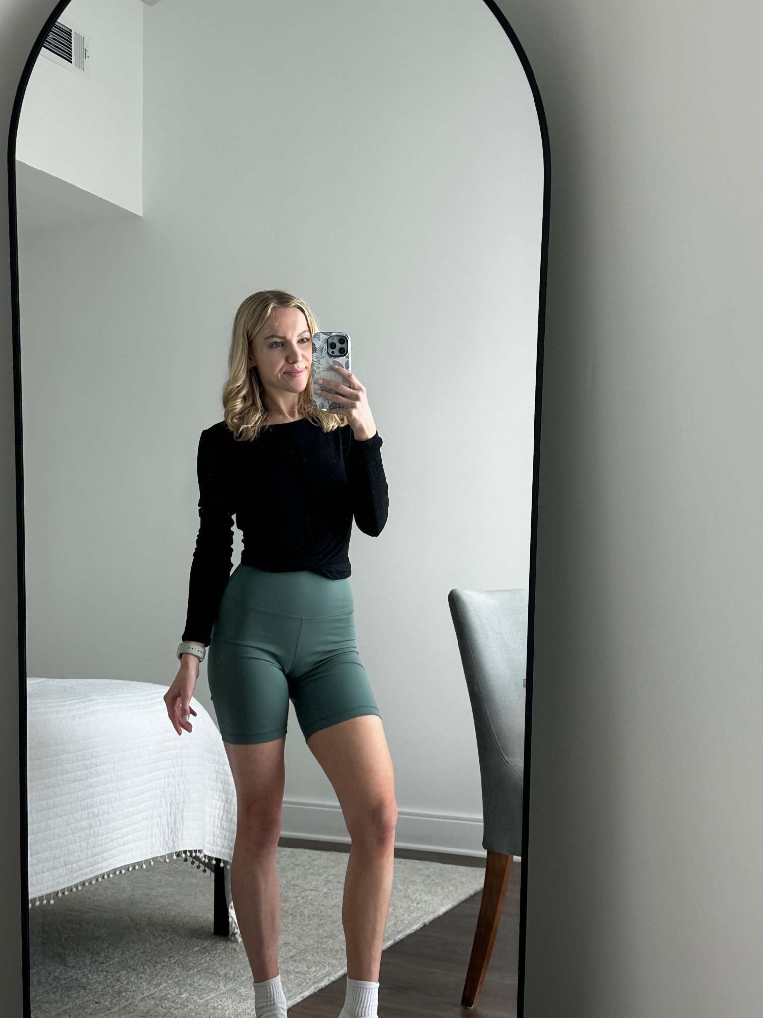 gym outfit of the day! shorts + comfy breathable long sleeve midi shirt 

#LTKActive