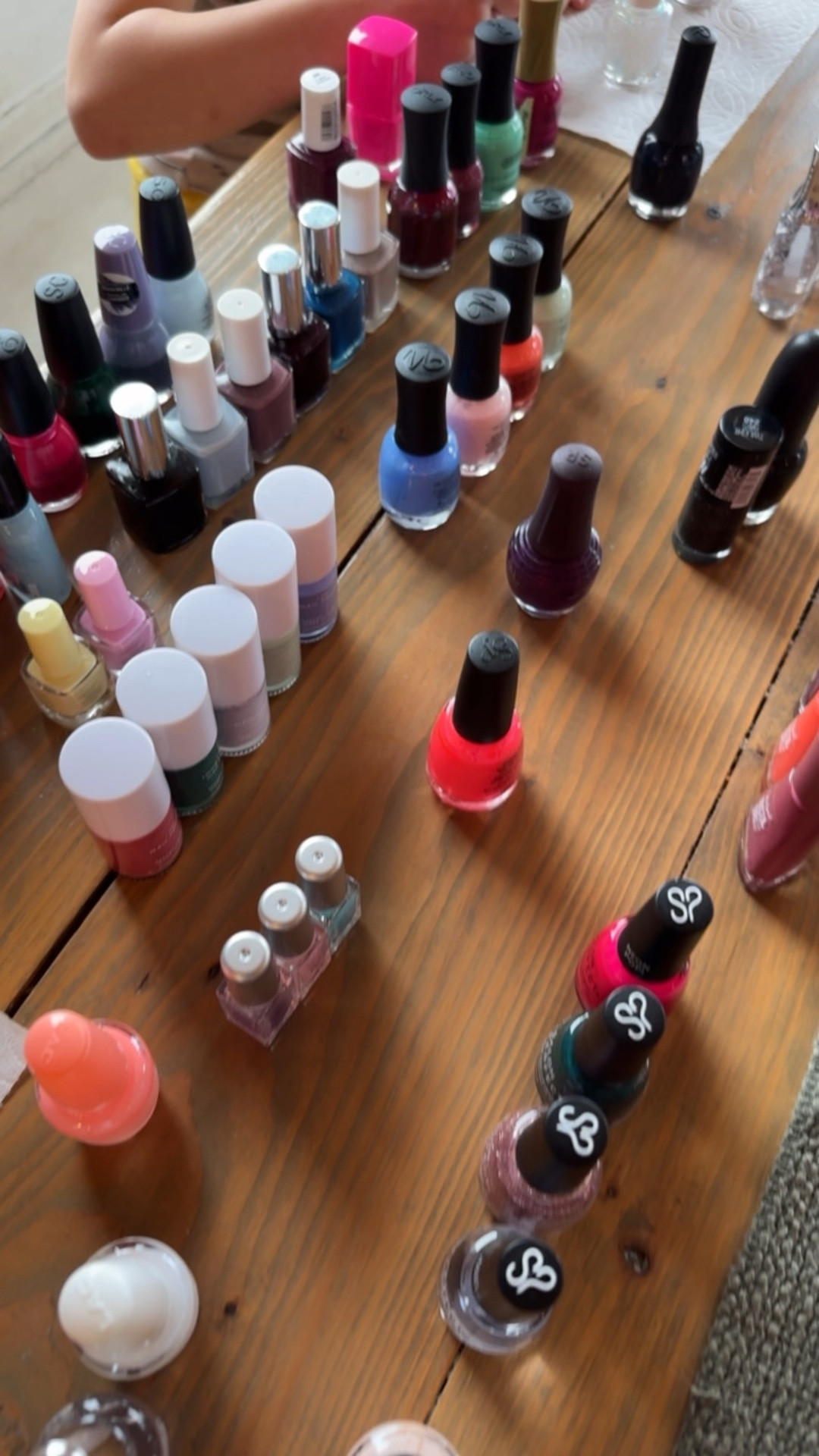 It’s nail painting day around here 😂💖 the girls asked me if they could paint their nails and I come out to this!! lol anyone else have a ridiculous amount of nail polishes?! 🥴🤦🏻‍♀️
I linked a few of our favorites for ya! 💖💖
#nails #paintednails 

#LTKFindsUnder50 #LTKBeauty